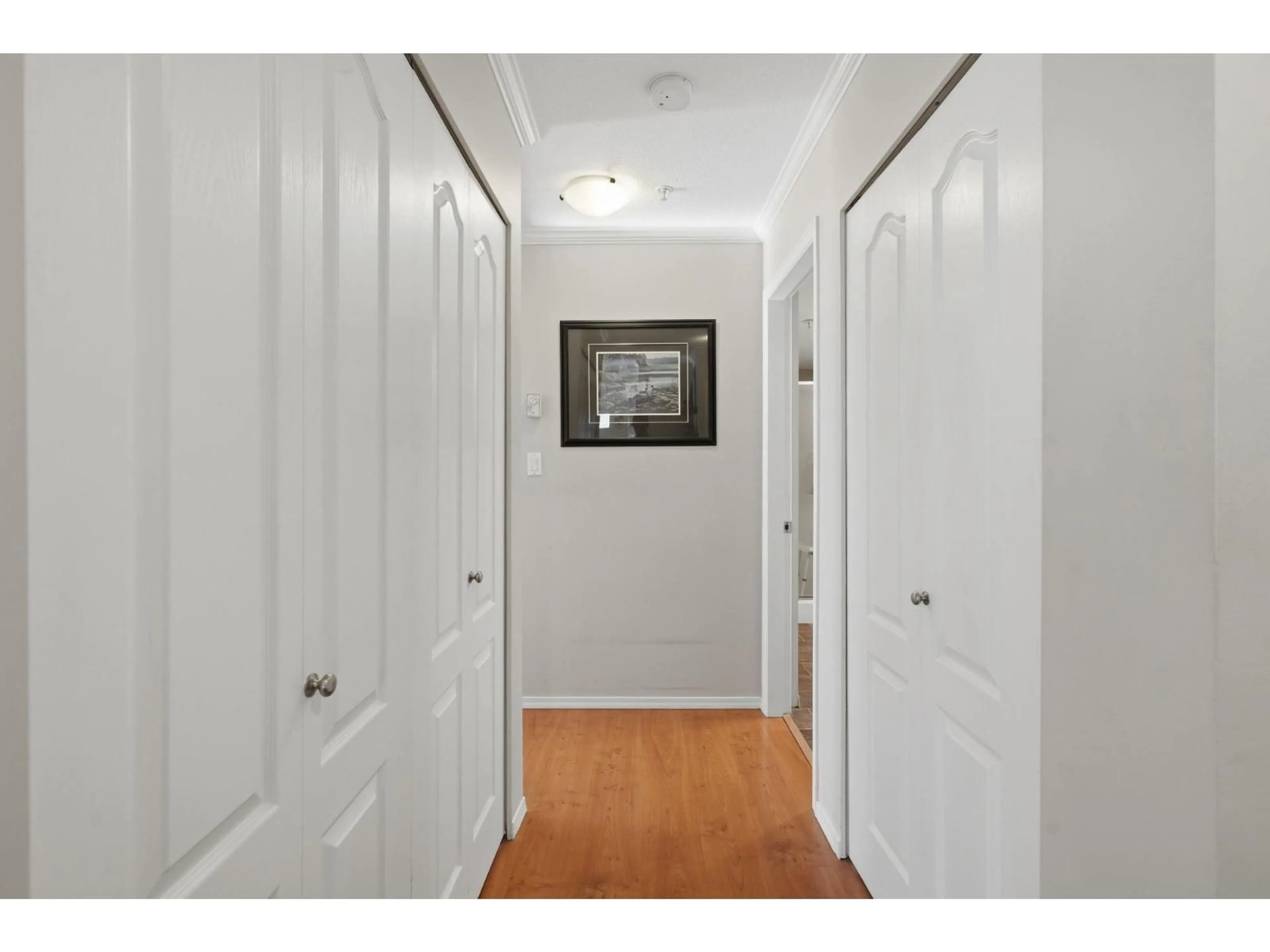 Indoor entryway for 213 - 32085 GEORGE FERGUSON WAY, Abbotsford British Columbia V2S2K7