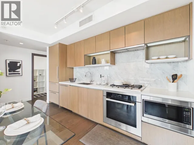 808 - 68 SMITHE STREET, Vancouver 5