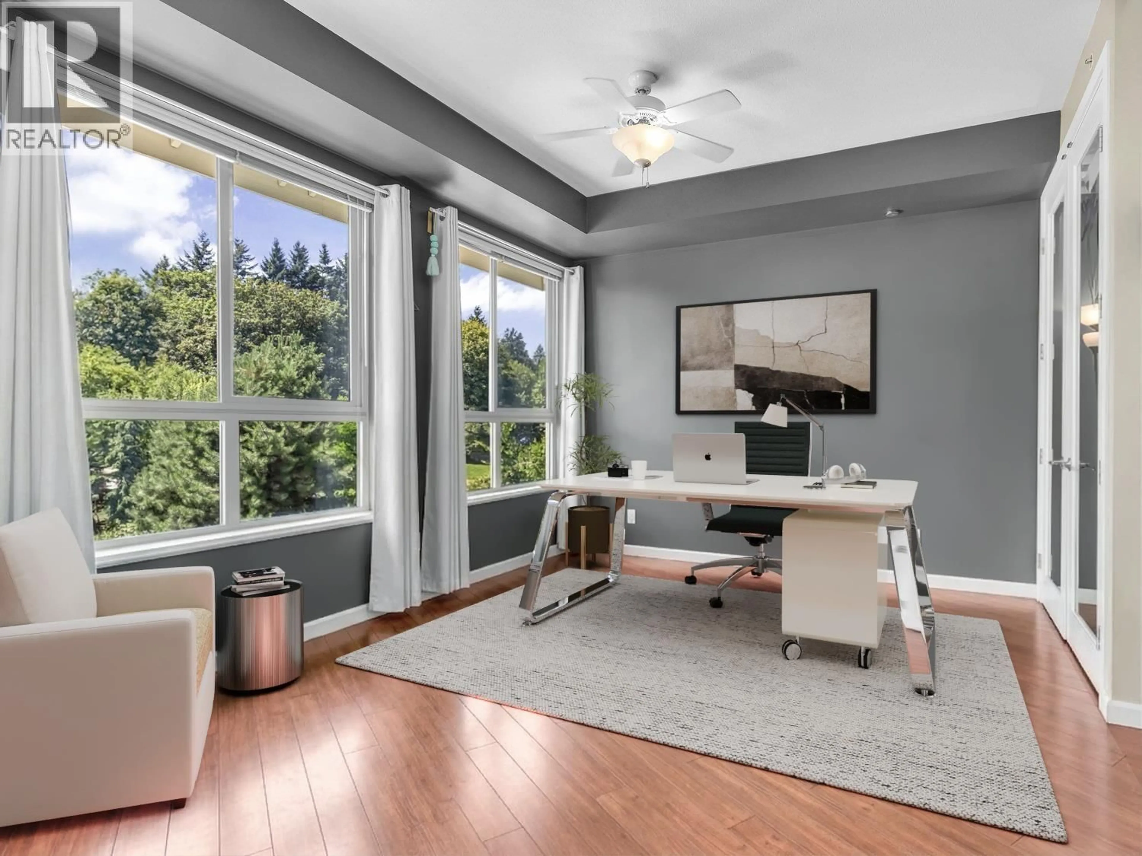 Living room with furniture, unknown for 285 ROSS DRIVE, New Westminster British Columbia V3L0B9