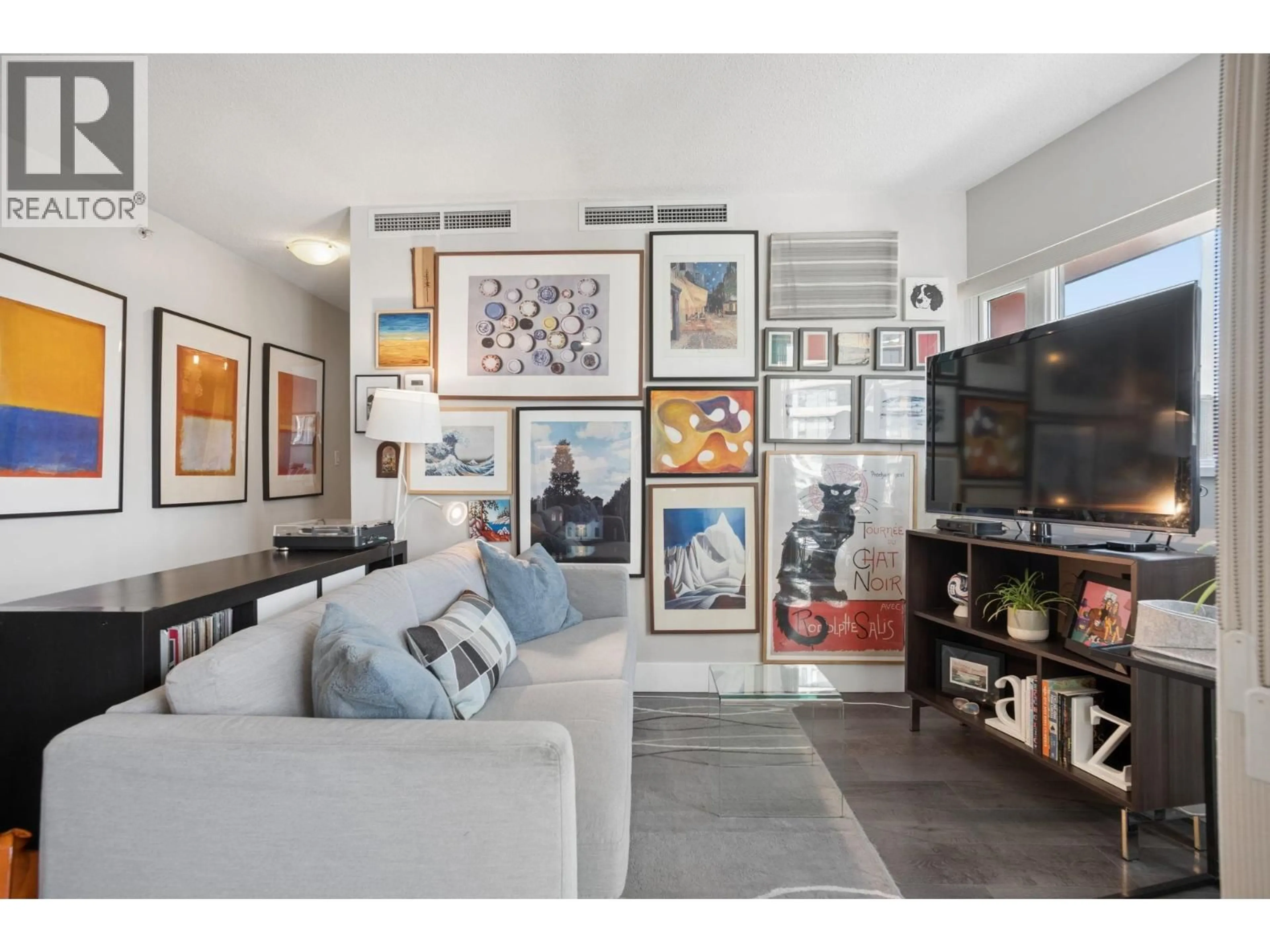 Living room with furniture, unknown for 2201 - 918 COOPERAGE WAY, Vancouver British Columbia V6B0A7