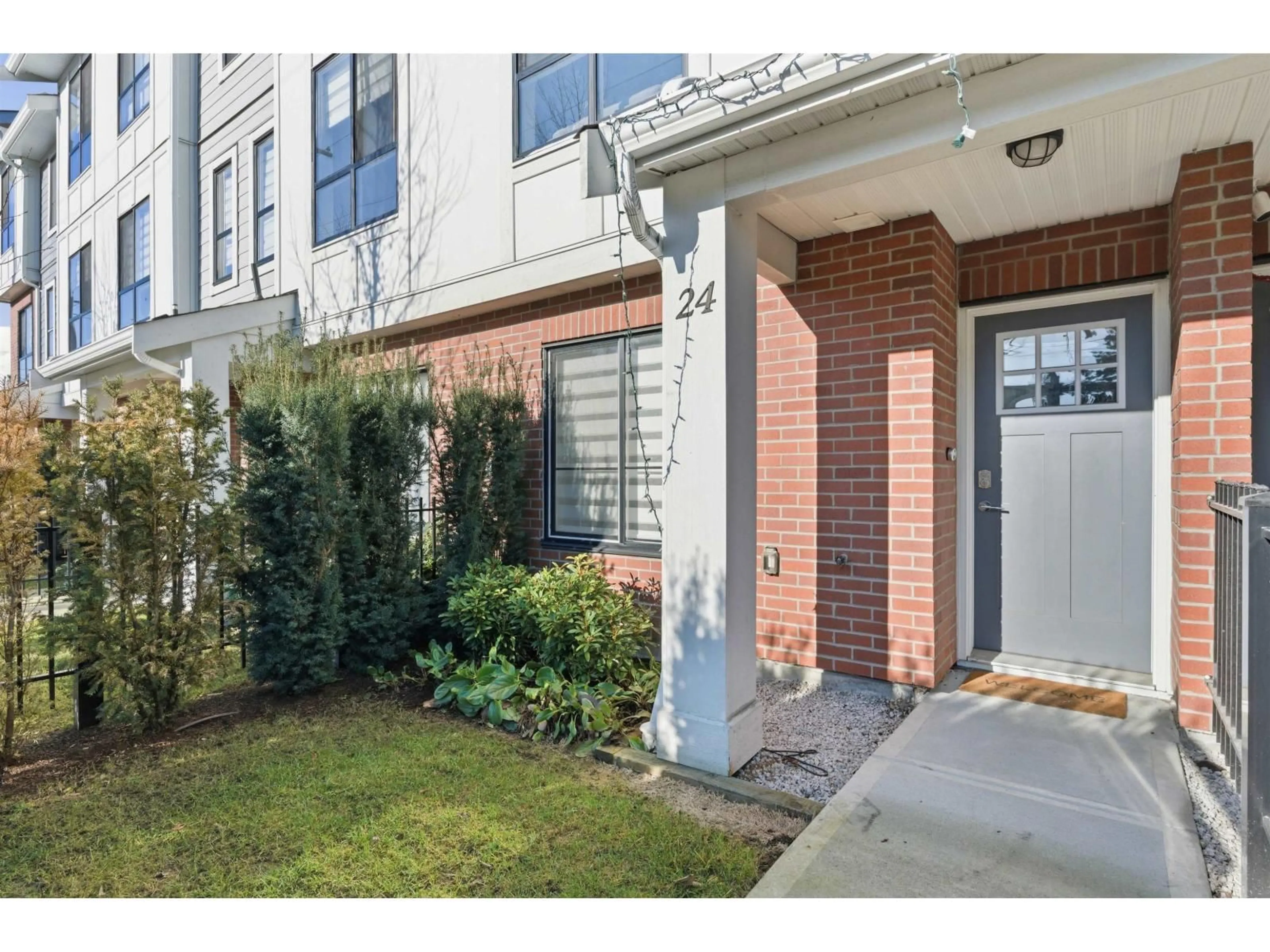 Unknown for 24 - 11556 72A AVENUE, Delta British Columbia V4C1A9