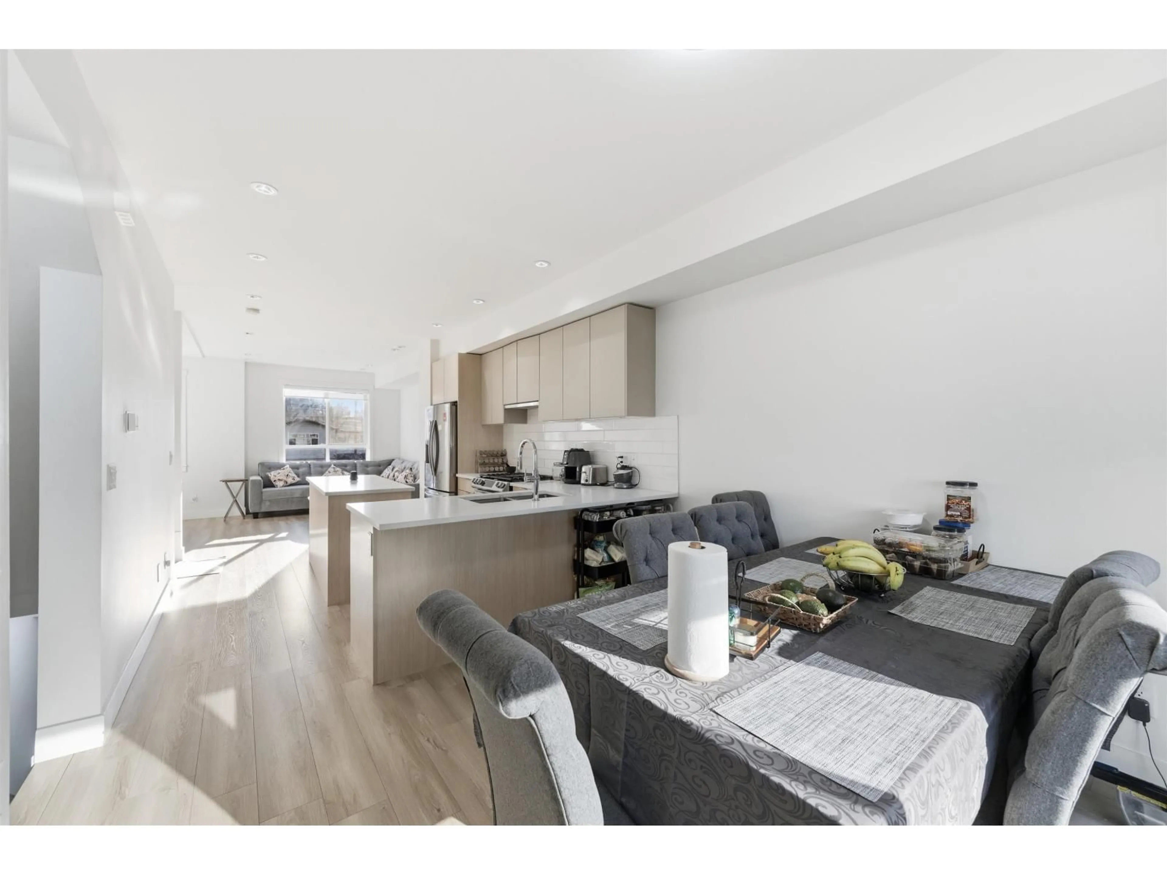 Open concept kitchen, unknown for 24 - 11556 72A AVENUE, Delta British Columbia V4C1A9