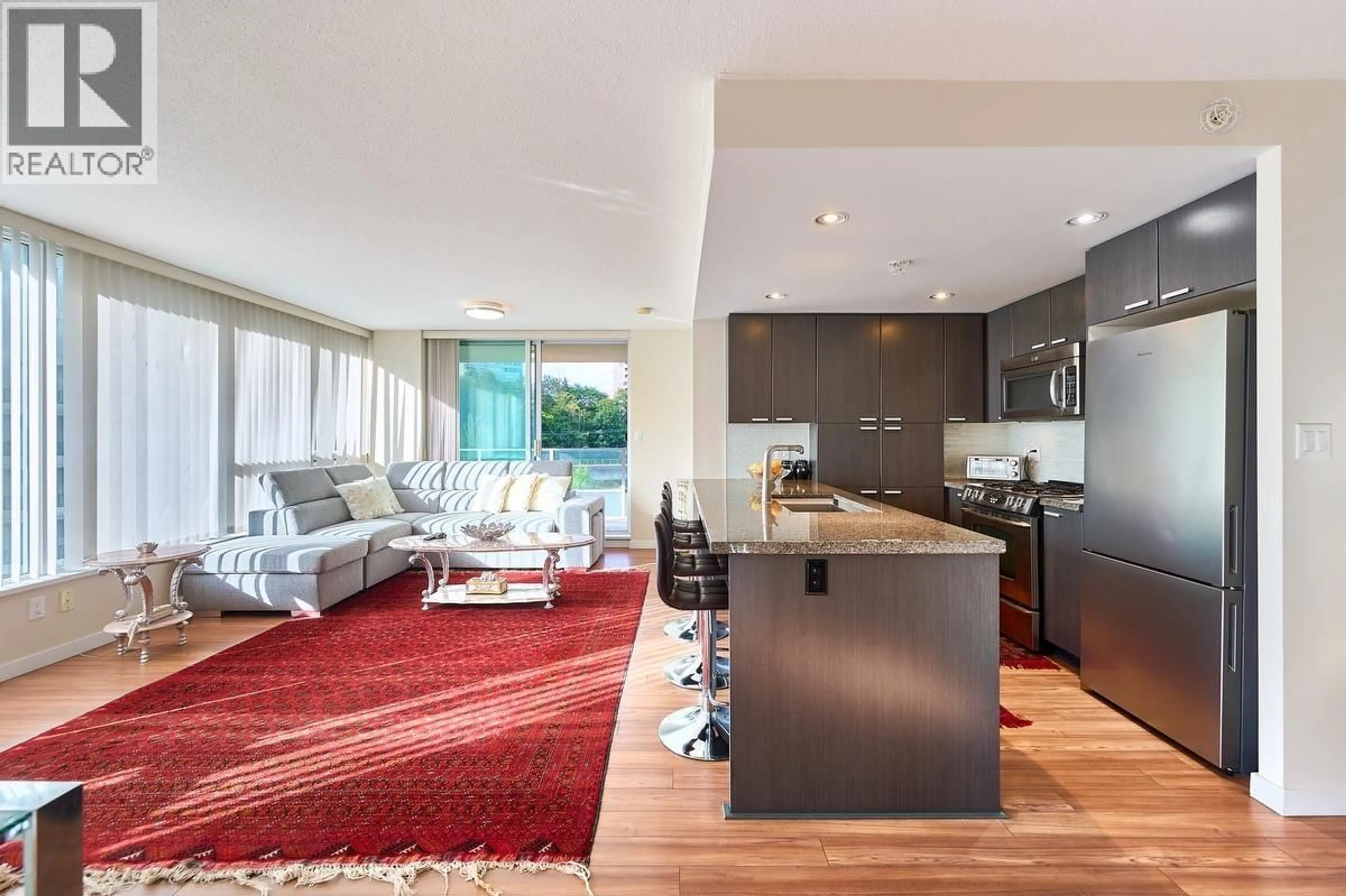 Open concept kitchen, unknown for 805 - 2232 DOUGLAS ROAD, Burnaby British Columbia V5C0G9