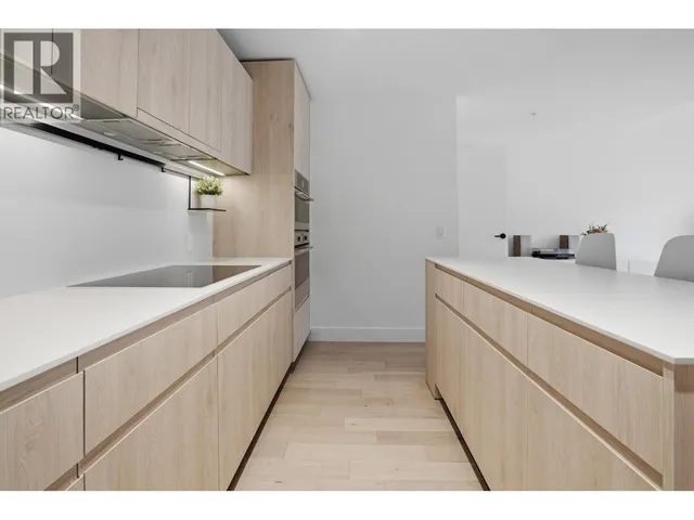 3960 DUMFRIES STREET, Vancouver 3