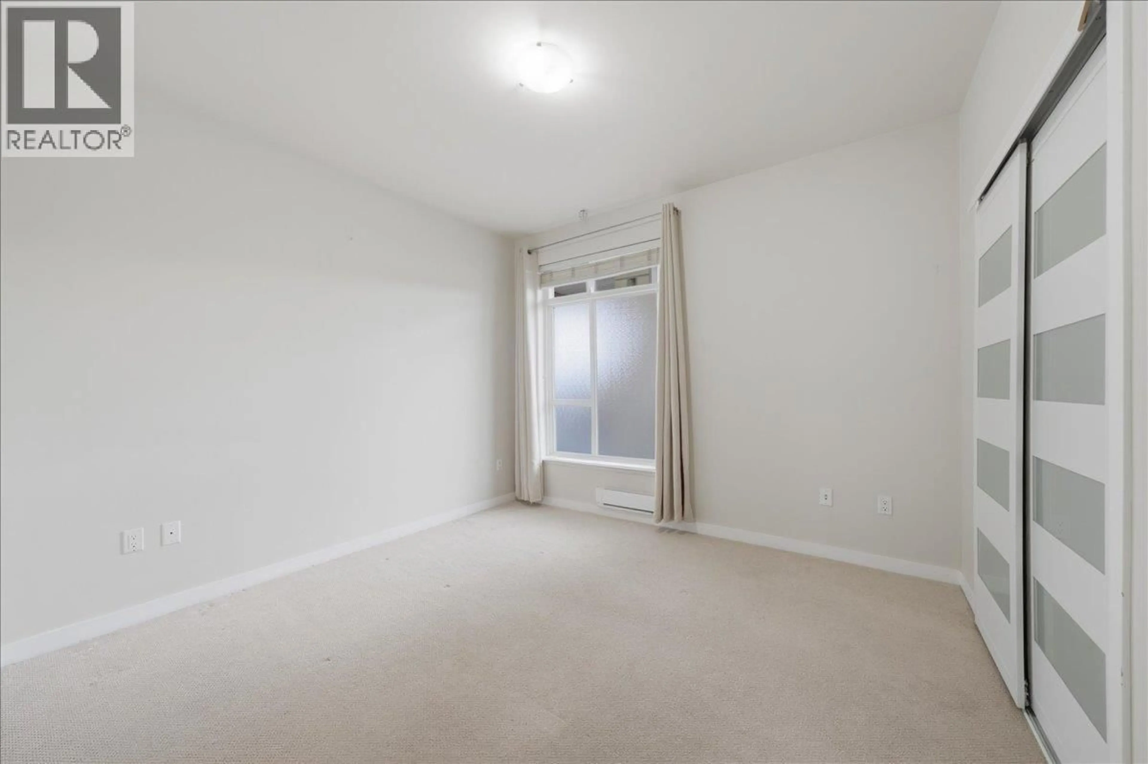 A pic of a room for P0H06 - 5288 GRIMMER STREET, Burnaby British Columbia V5H0C5