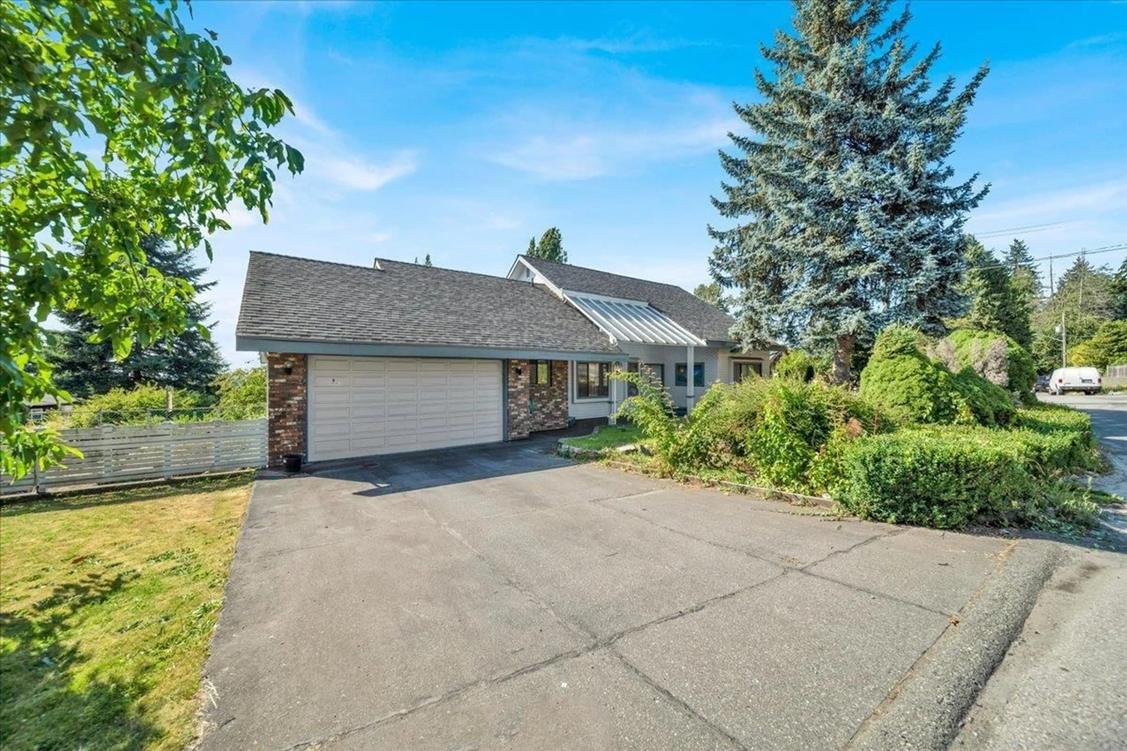 A pic from outside/outdoor area/front of a property/back of a property/a pic from drone, water/lake/river/ocean view for 9341 EBOR ROAD, Delta British Columbia V4C4R4