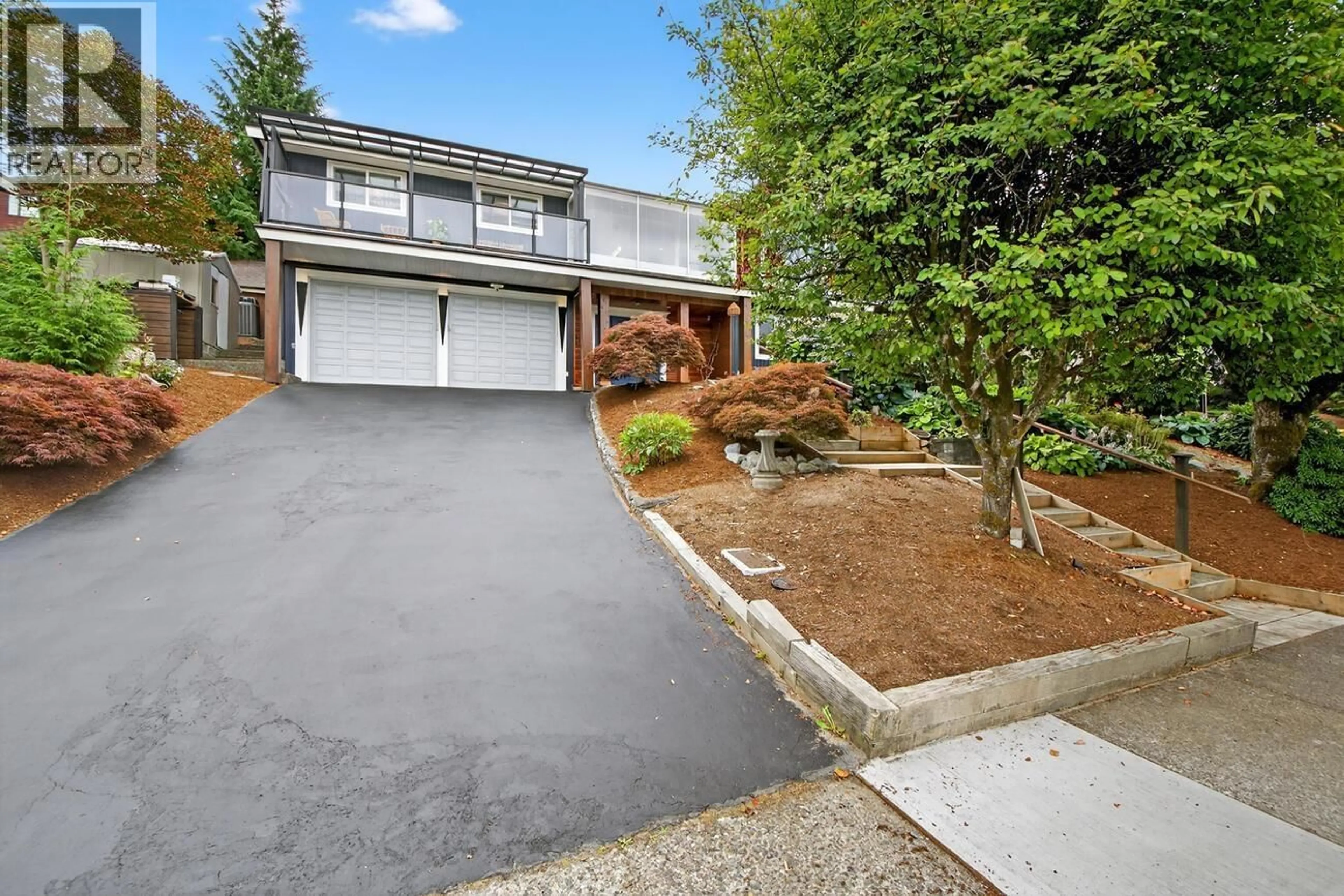 A pic from outside/outdoor area/front of a property/back of a property/a pic from drone, street for 1052 CORONA CRESCENT, Coquitlam British Columbia V3J7J3