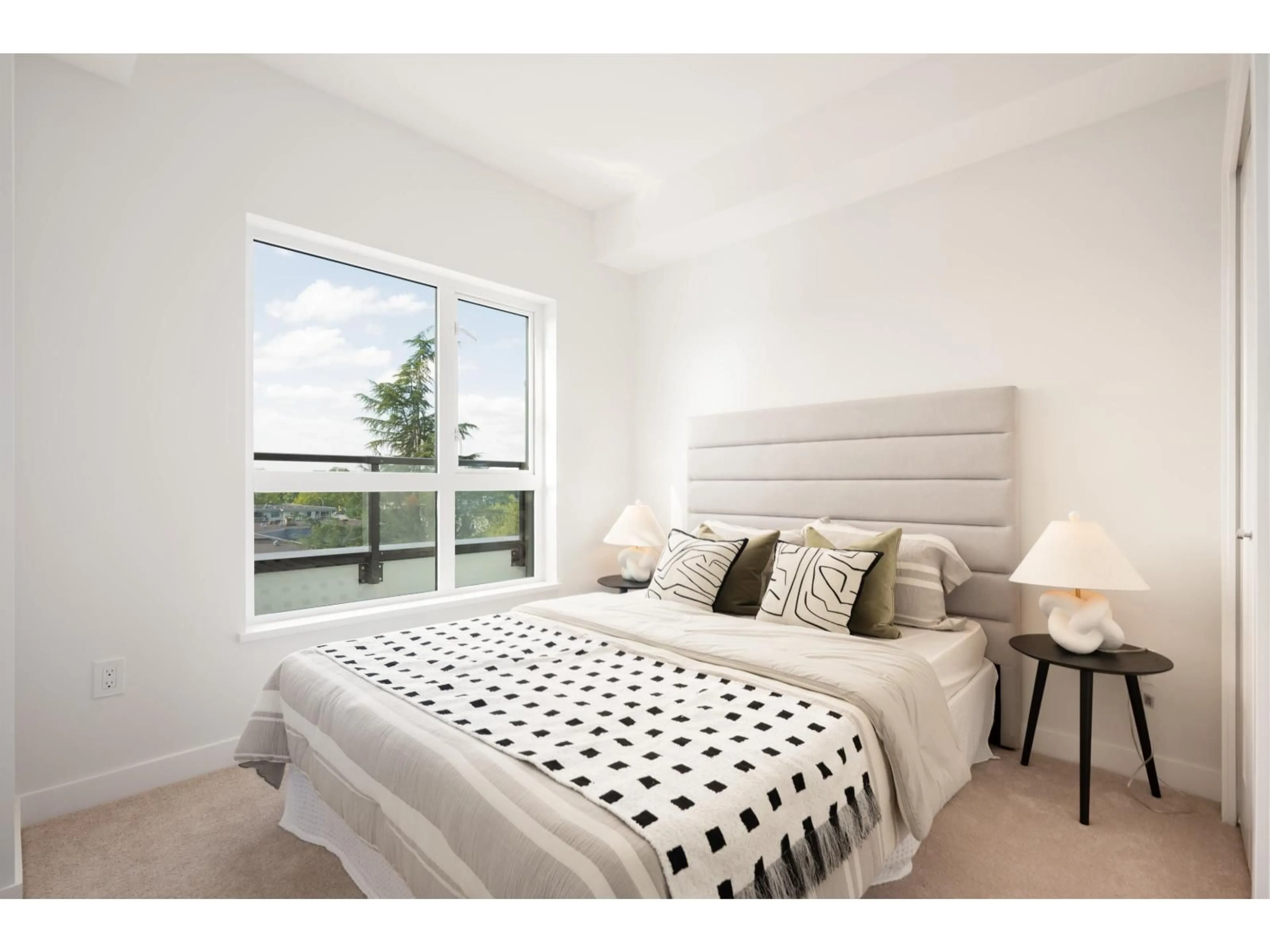 Bedroom with bed, unknown for 604 - 5398 207 STREET, Langley British Columbia V3A2E6