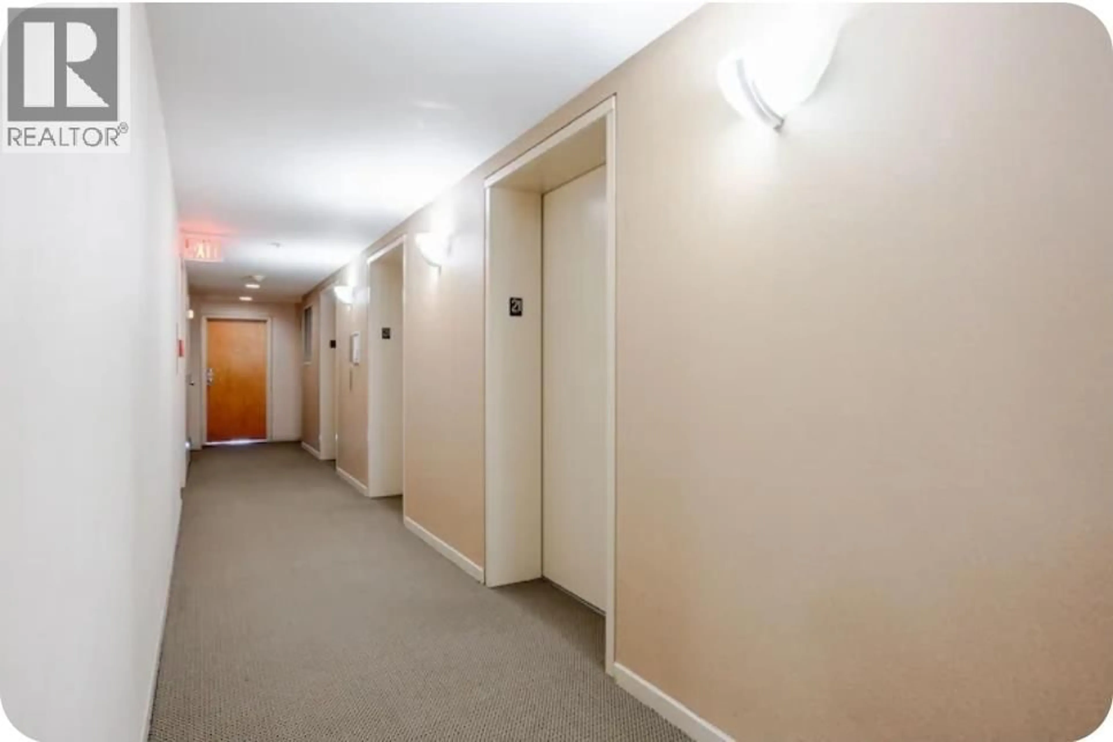 Indoor foyer for 2105 - 1166 MELVILLE STREET, Vancouver British Columbia V6E4P5