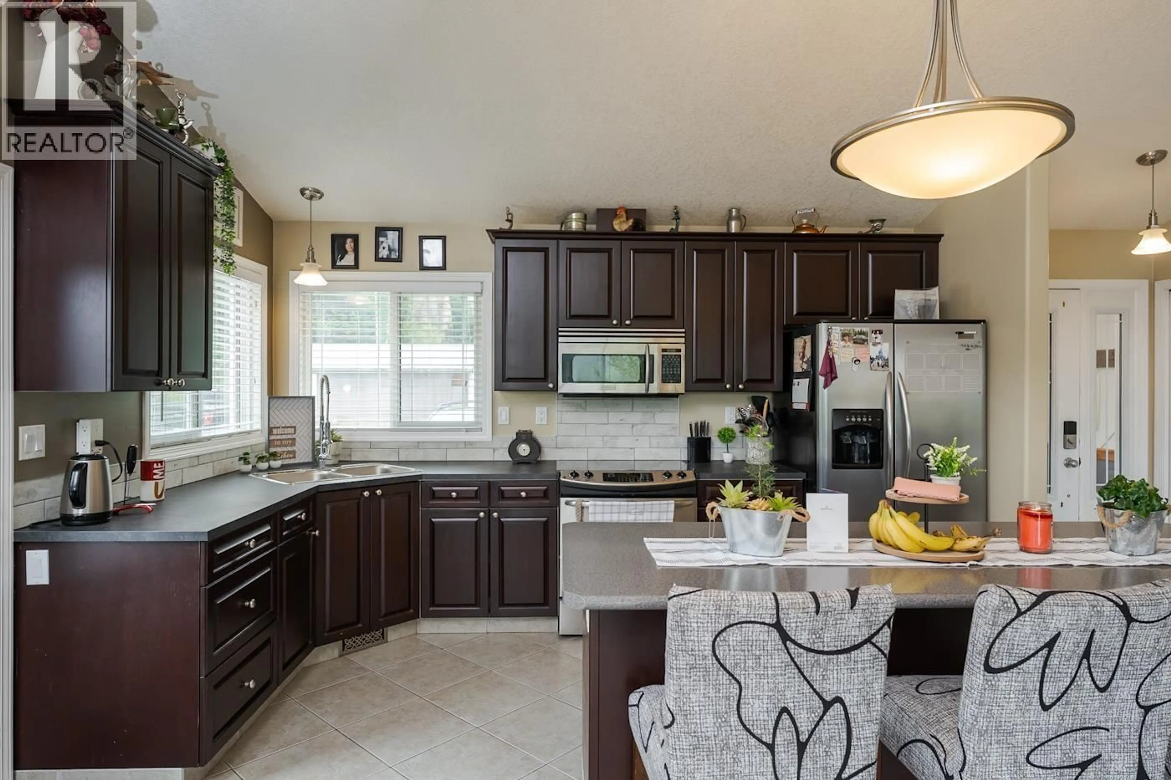 Open concept kitchen, ceramic/tile floor for 25800 WEST LAKE ROAD, Prince George British Columbia V2N6H6