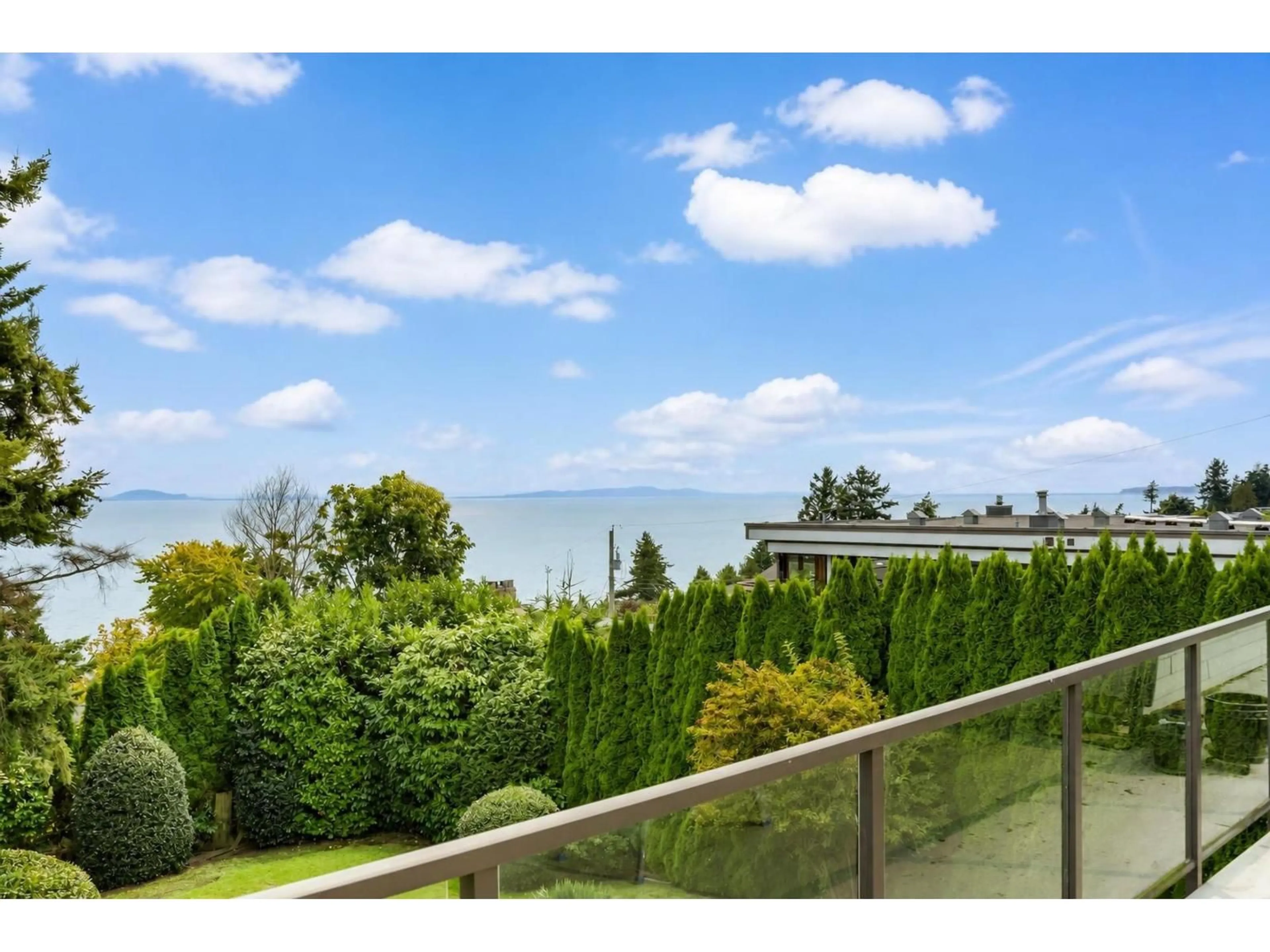 A pic from outside/outdoor area/front of a property/back of a property/a pic from drone, water/lake/river/ocean view for 14366 MAGDALEN AVENUE, White Rock British Columbia V4B2X3