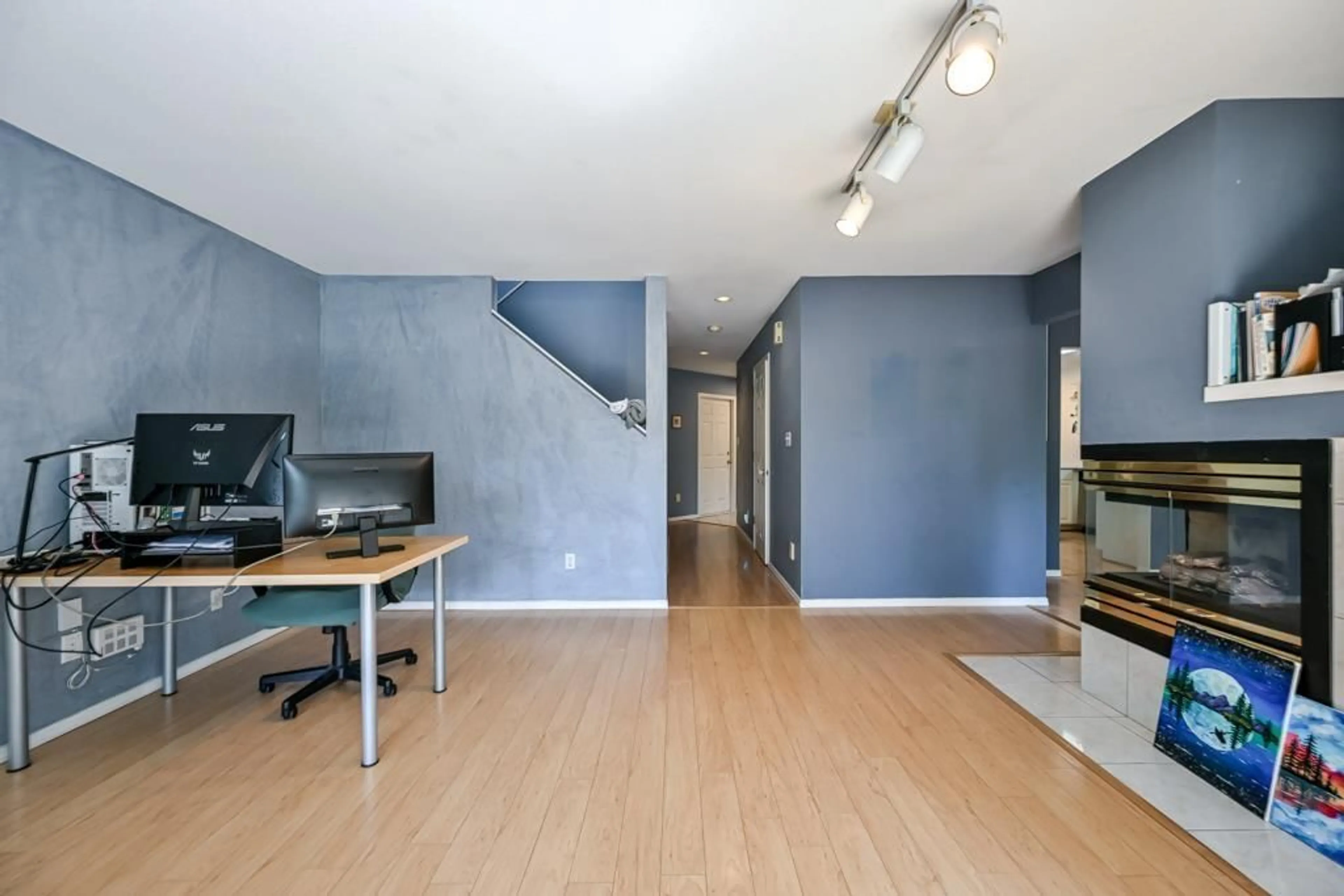 A pic of a room for 173 - 16080 82 AVENUE, Surrey British Columbia V4N0N6