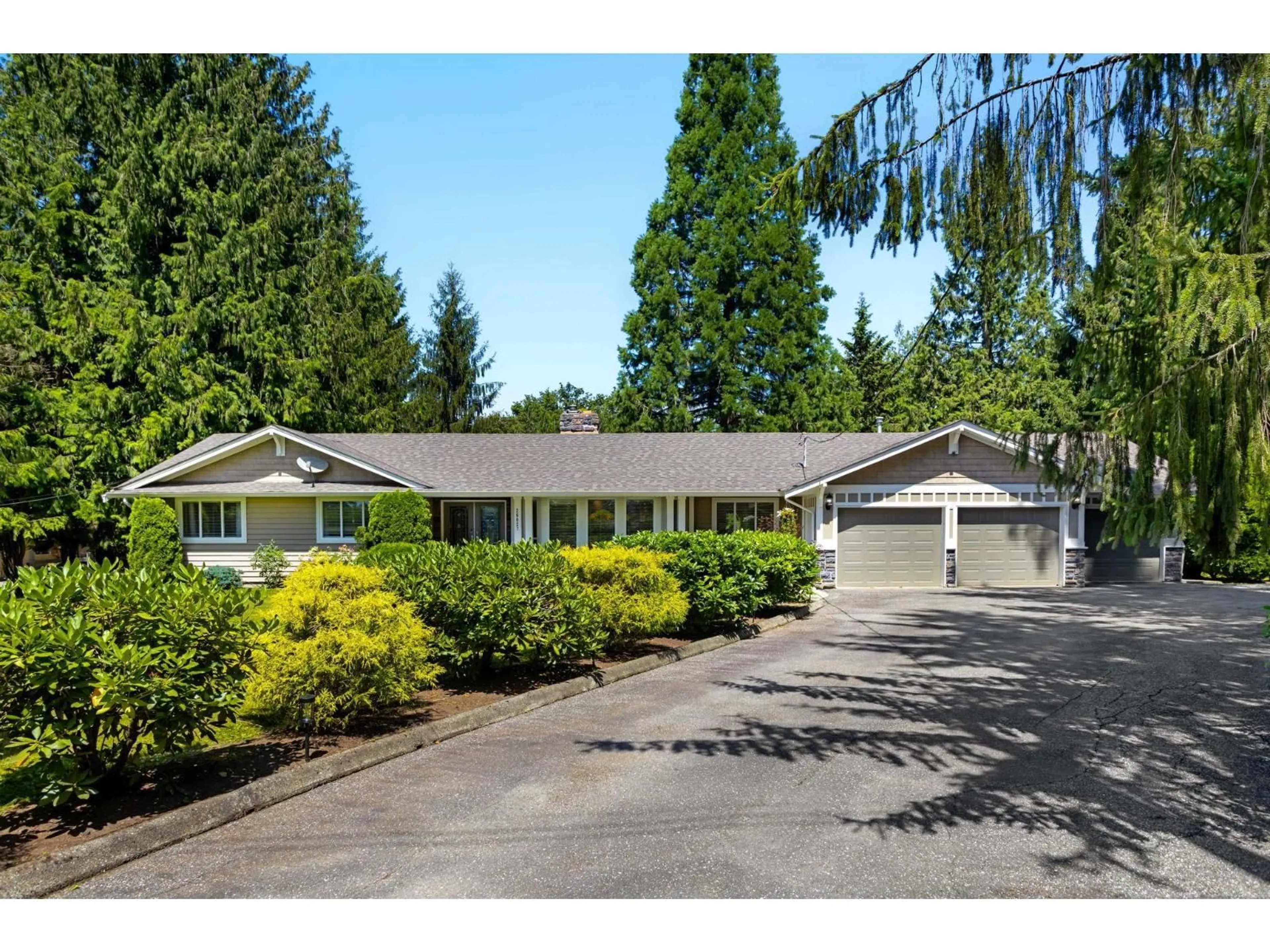 Home with vinyl exterior material, street for 26627 60 AVENUE, Langley British Columbia V4W1V7