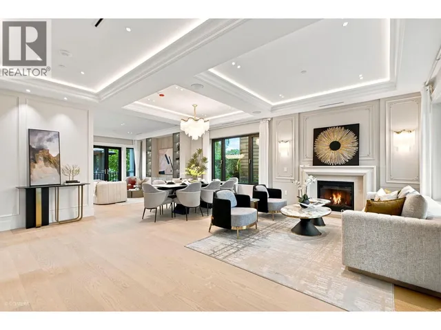 4432 CROWN STREET, Vancouver 2