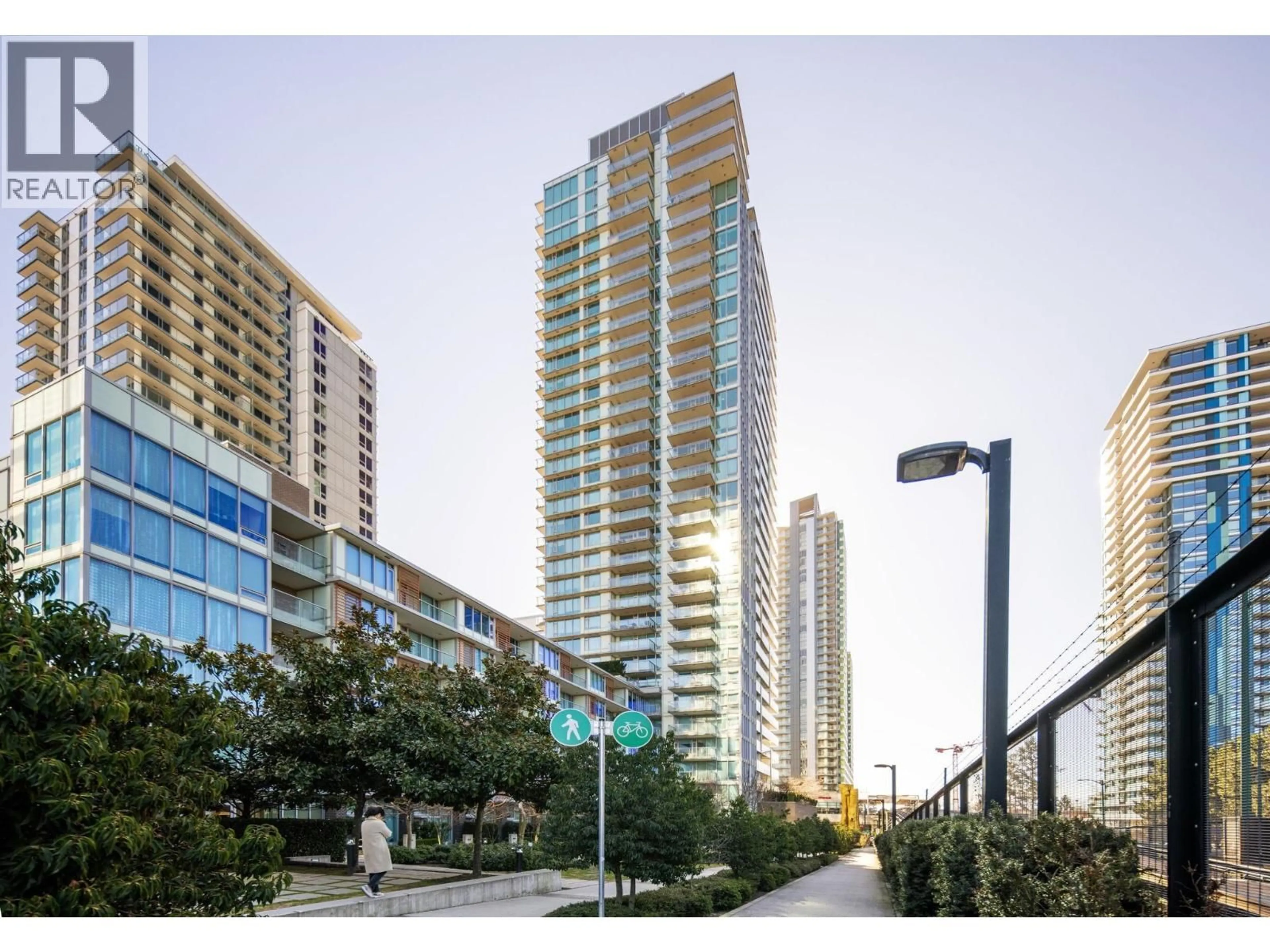 Unknown for 804 - 8131 NUNAVUT LANE, Vancouver British Columbia V5X0E2