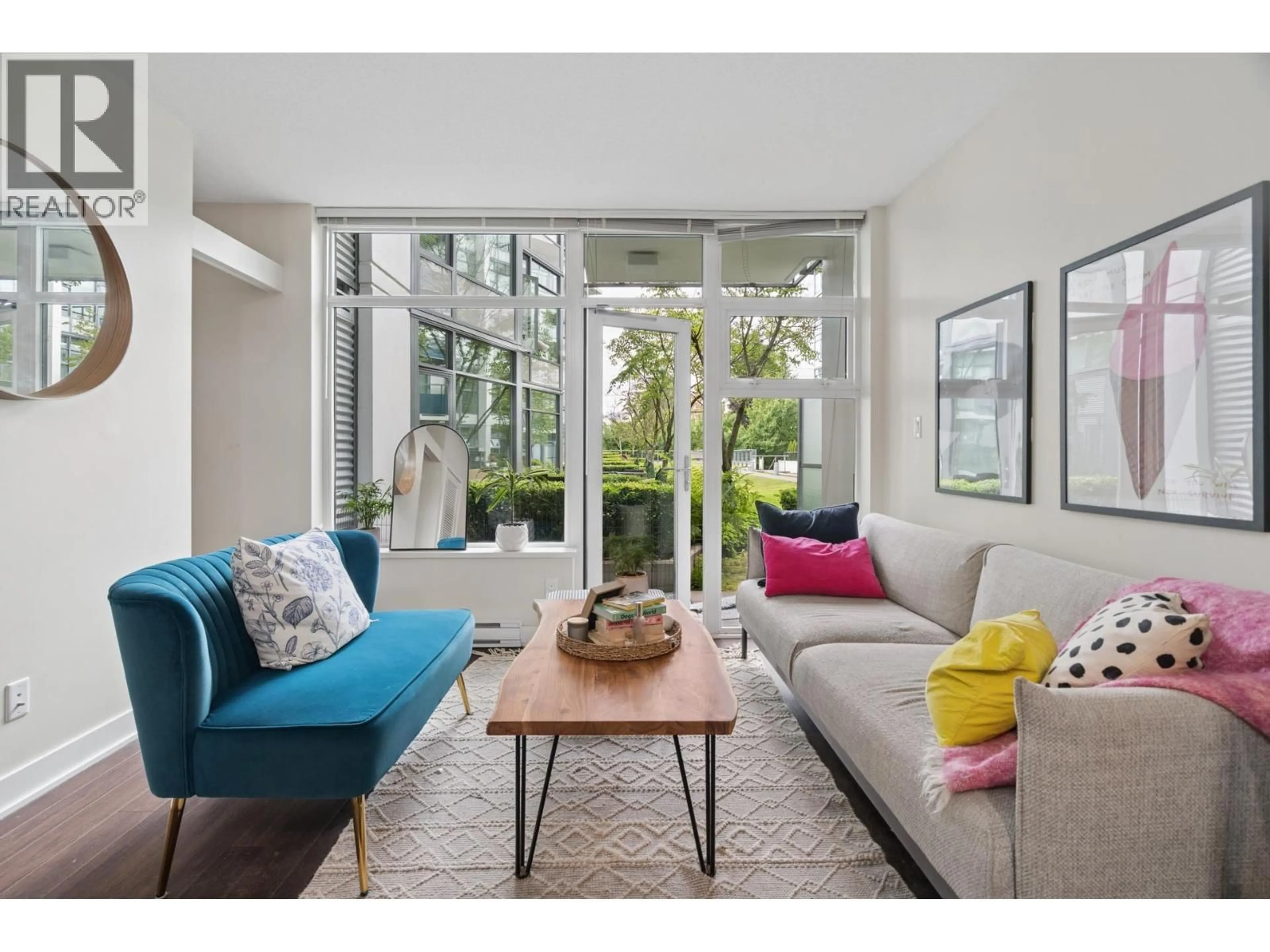 Living room with furniture, unknown for 131 - 1777 7TH AVENUE, Vancouver British Columbia V6J0E5