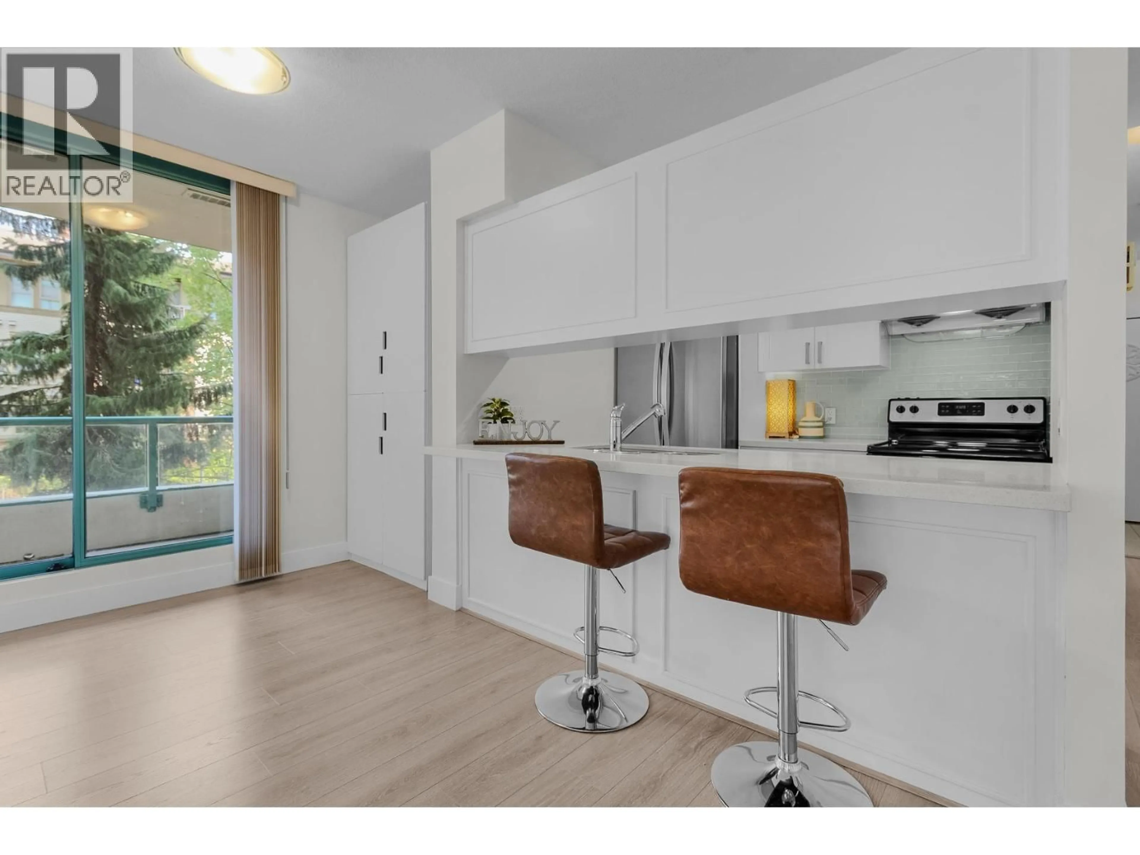 Standard kitchen, wood/laminate floor for 302 - 8871 LANSDOWNE ROAD, Richmond British Columbia V6X3X8