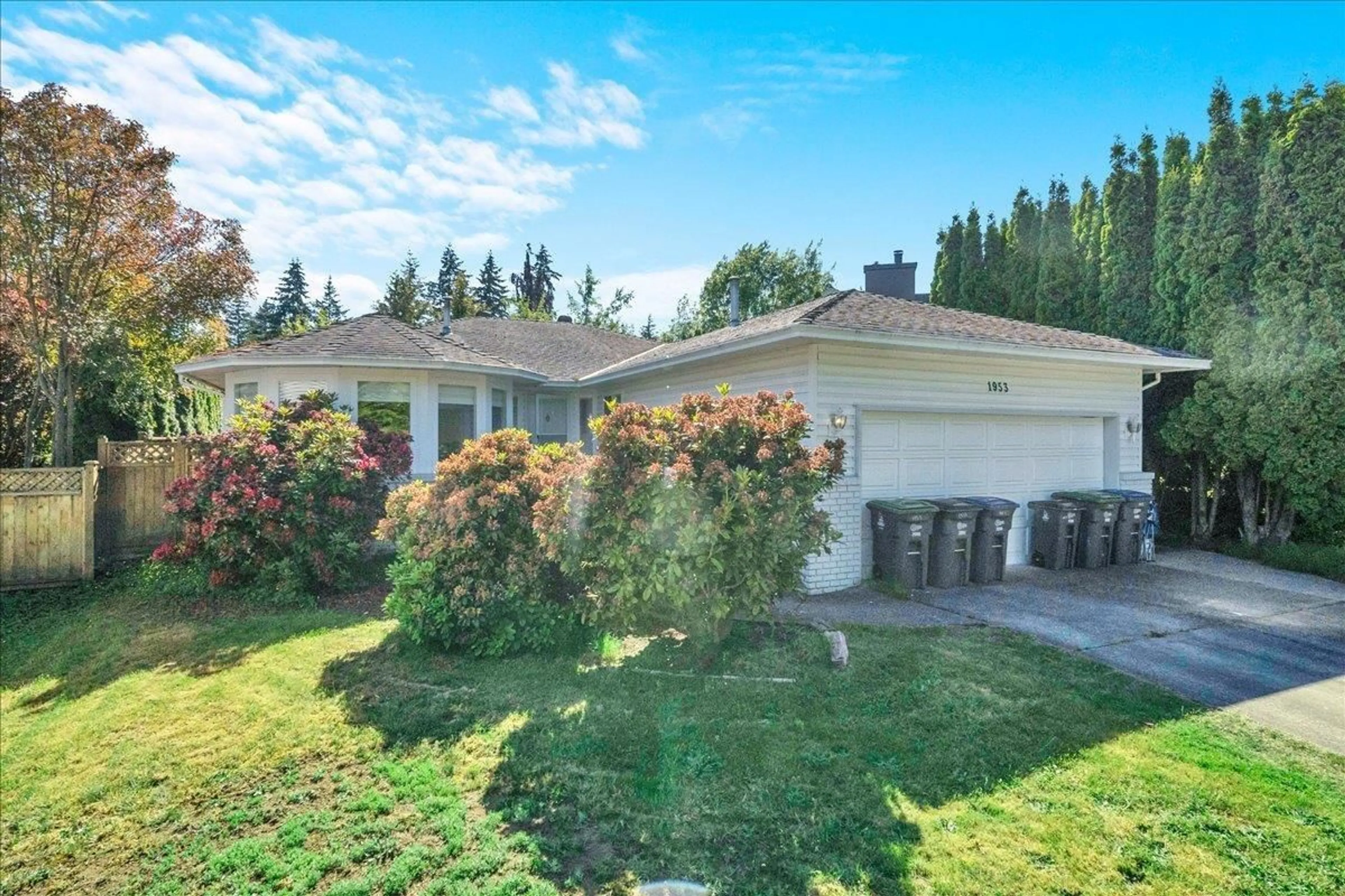 Unknown for 1953 158A STREET, Surrey British Columbia V4A8G9