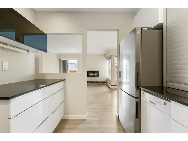 104 - 1371 FOSTER STREET, White Rock 5