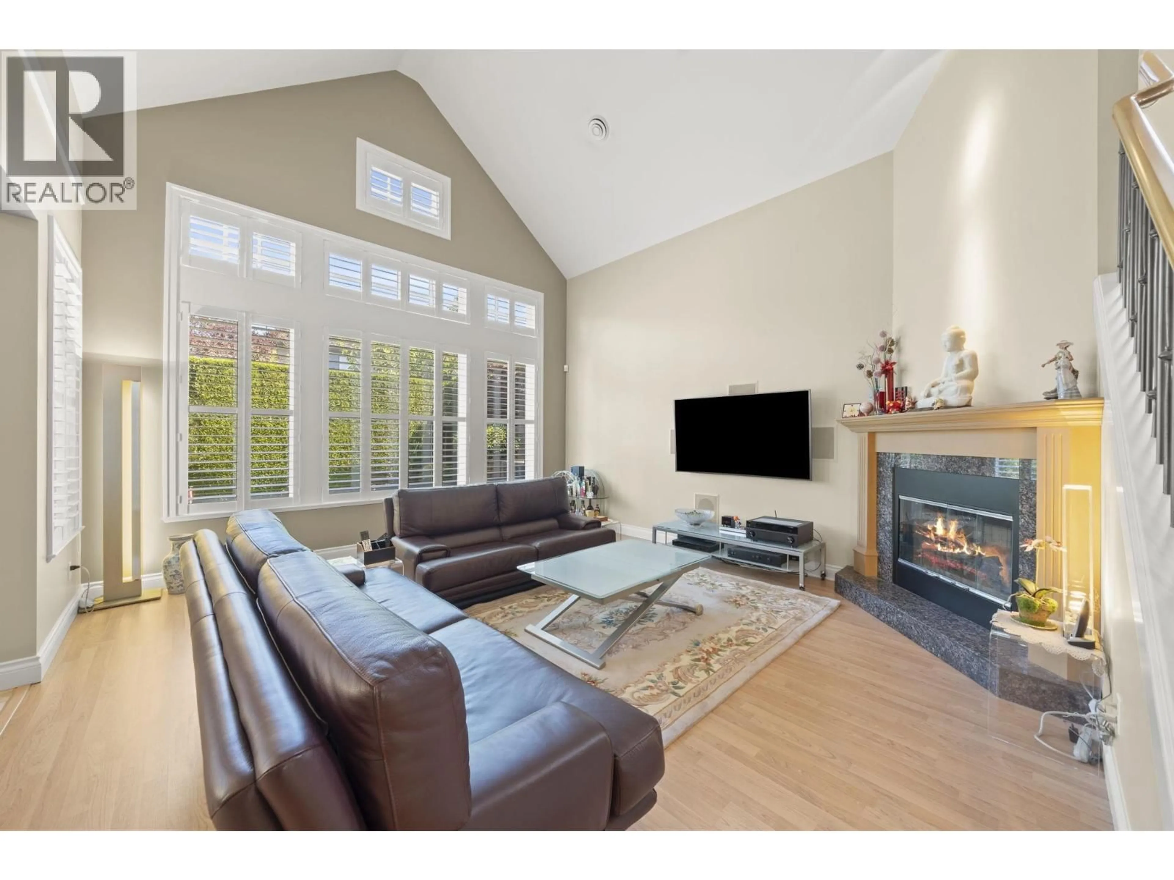 Living room with furniture, unknown for 3331 POINT AVENUE, Richmond British Columbia V7C5W8