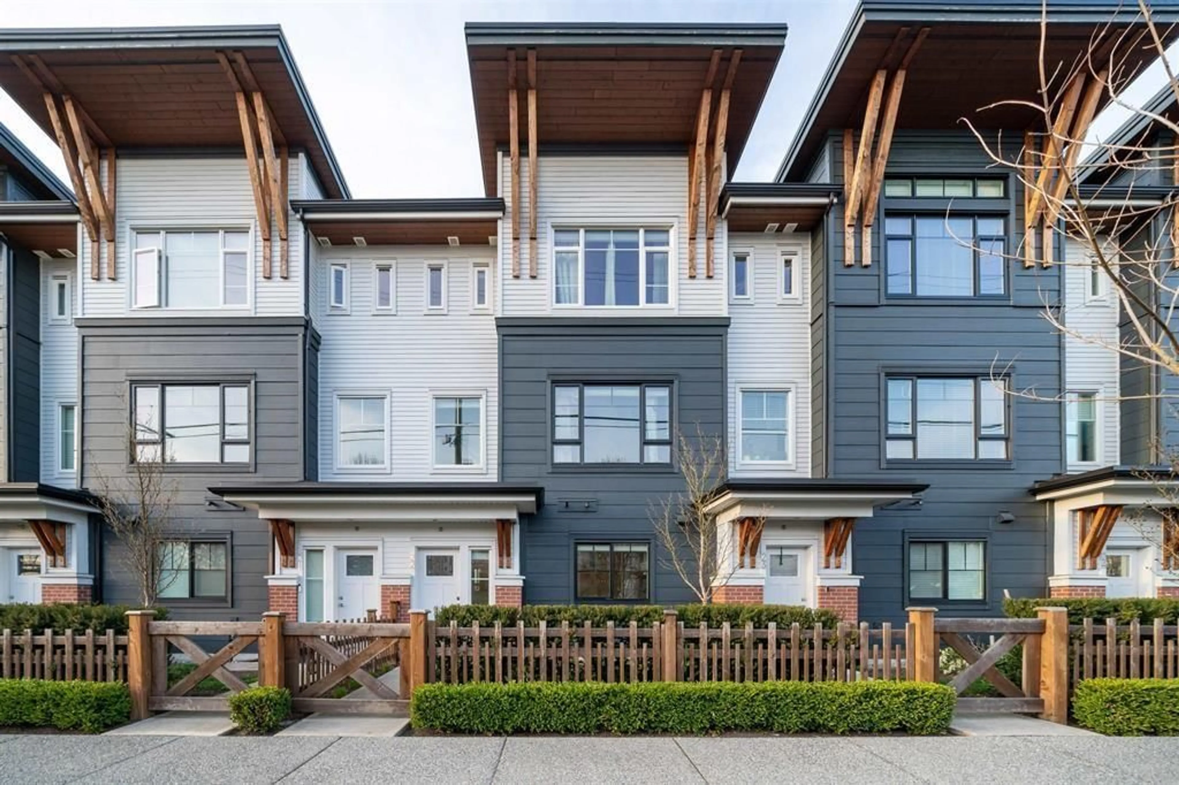 Unknown for 21 - 22128 48A AVENUE, Langley British Columbia V3A0L6