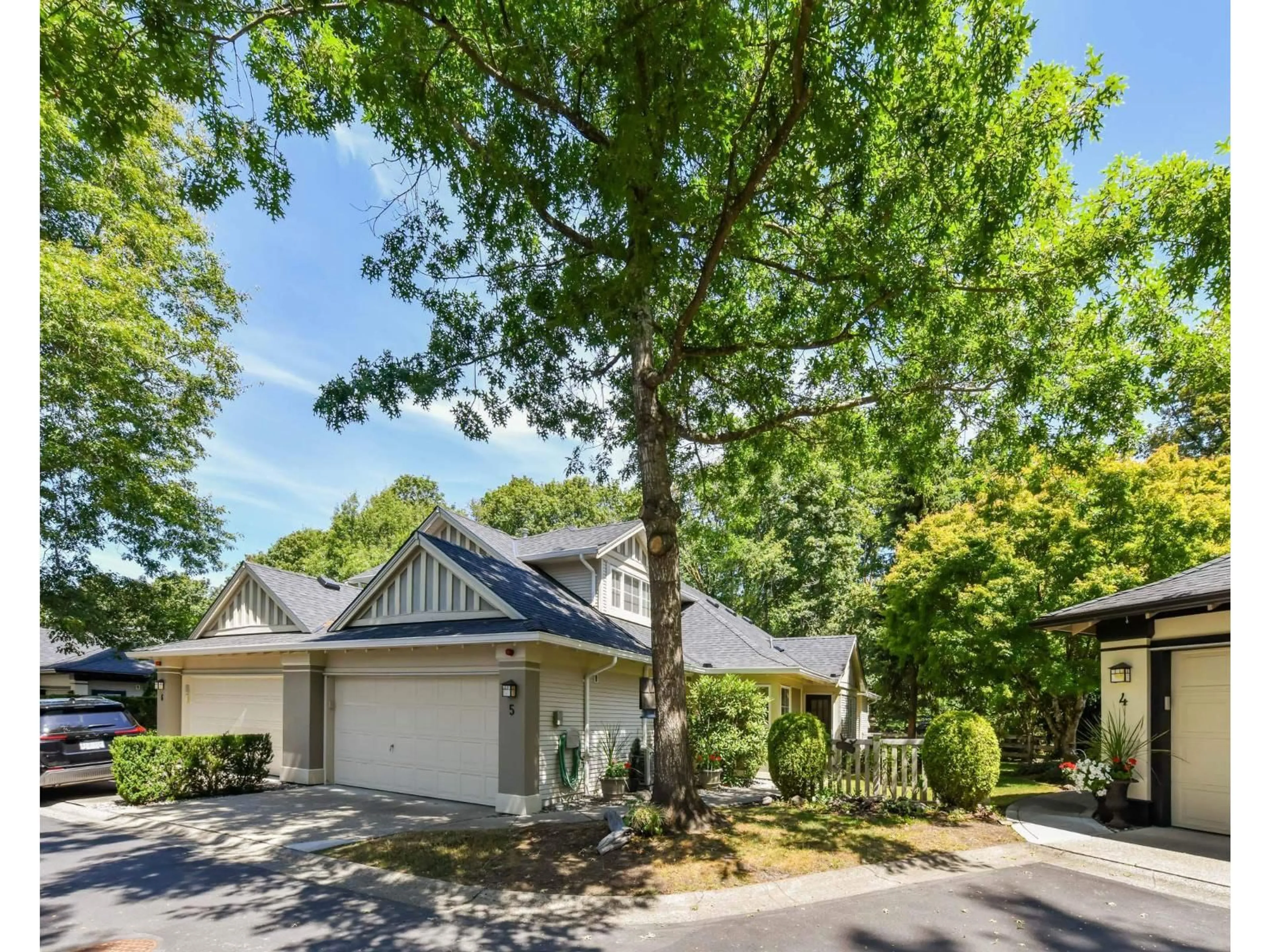 Unknown for 5 - 17917 68 AVENUE, Surrey British Columbia V3S9C8
