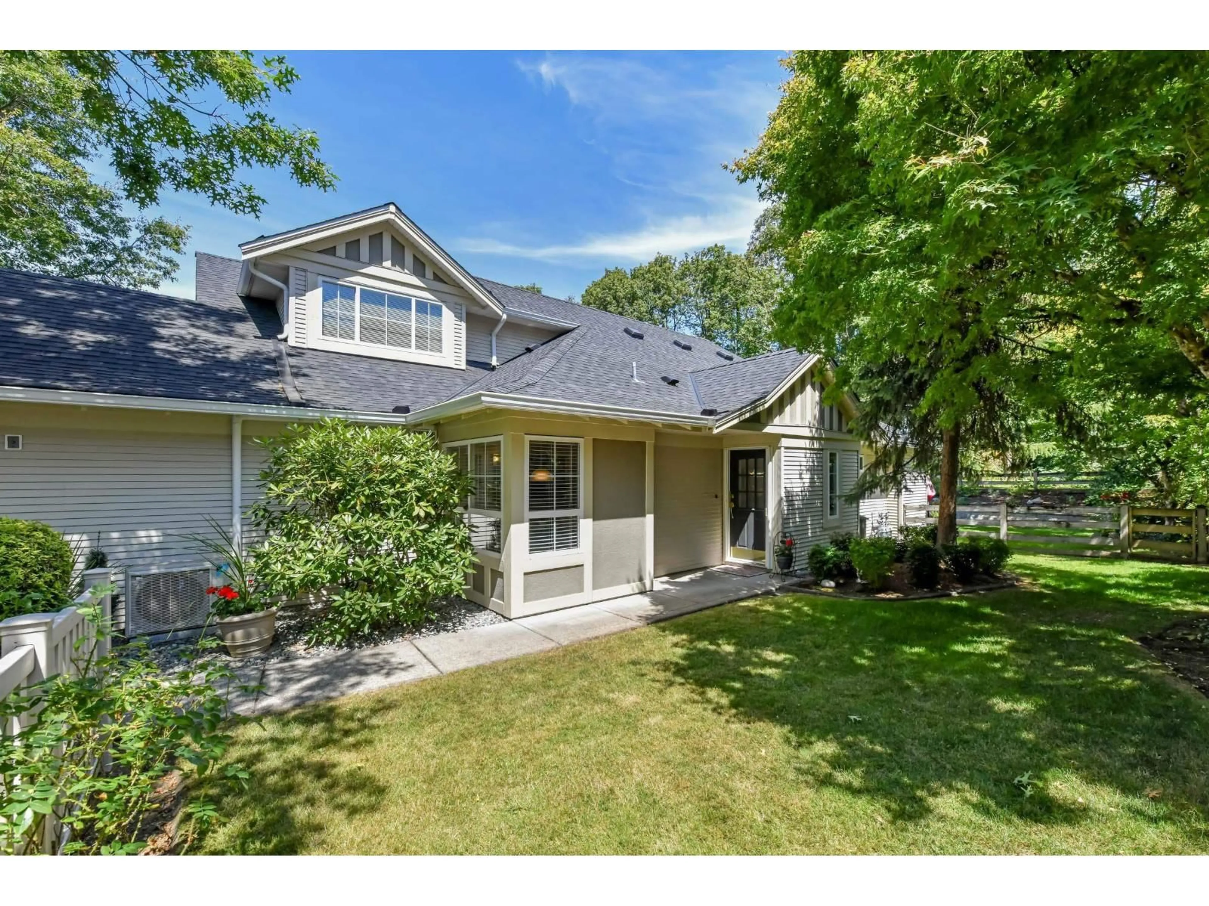 Unknown for 5 - 17917 68 AVENUE, Surrey British Columbia V3S9C8