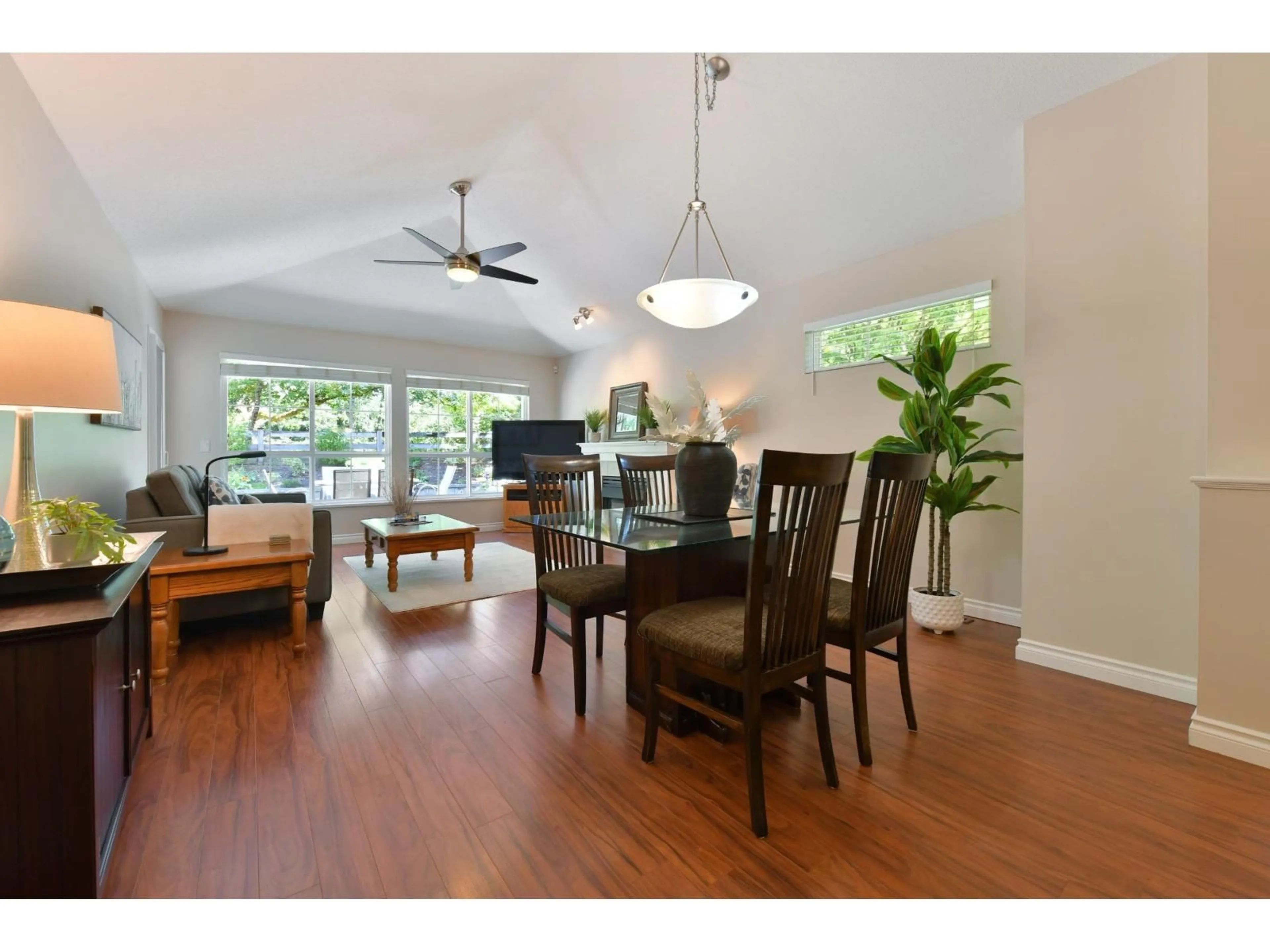 Unknown for 5 - 17917 68 AVENUE, Surrey British Columbia V3S9C8