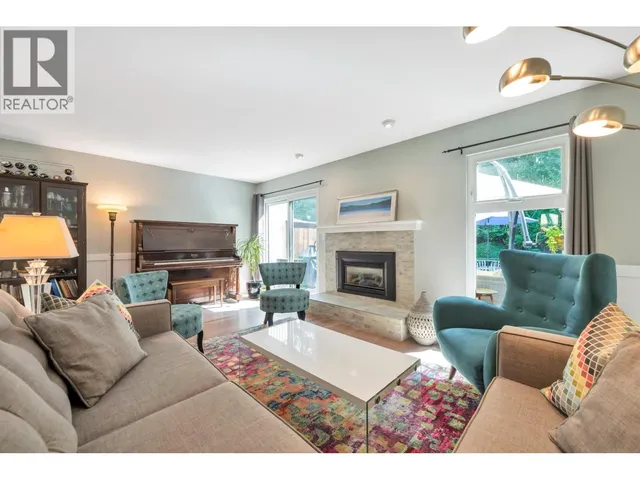 2 - 5600 LADNER TRUNK ROAD, Delta 2