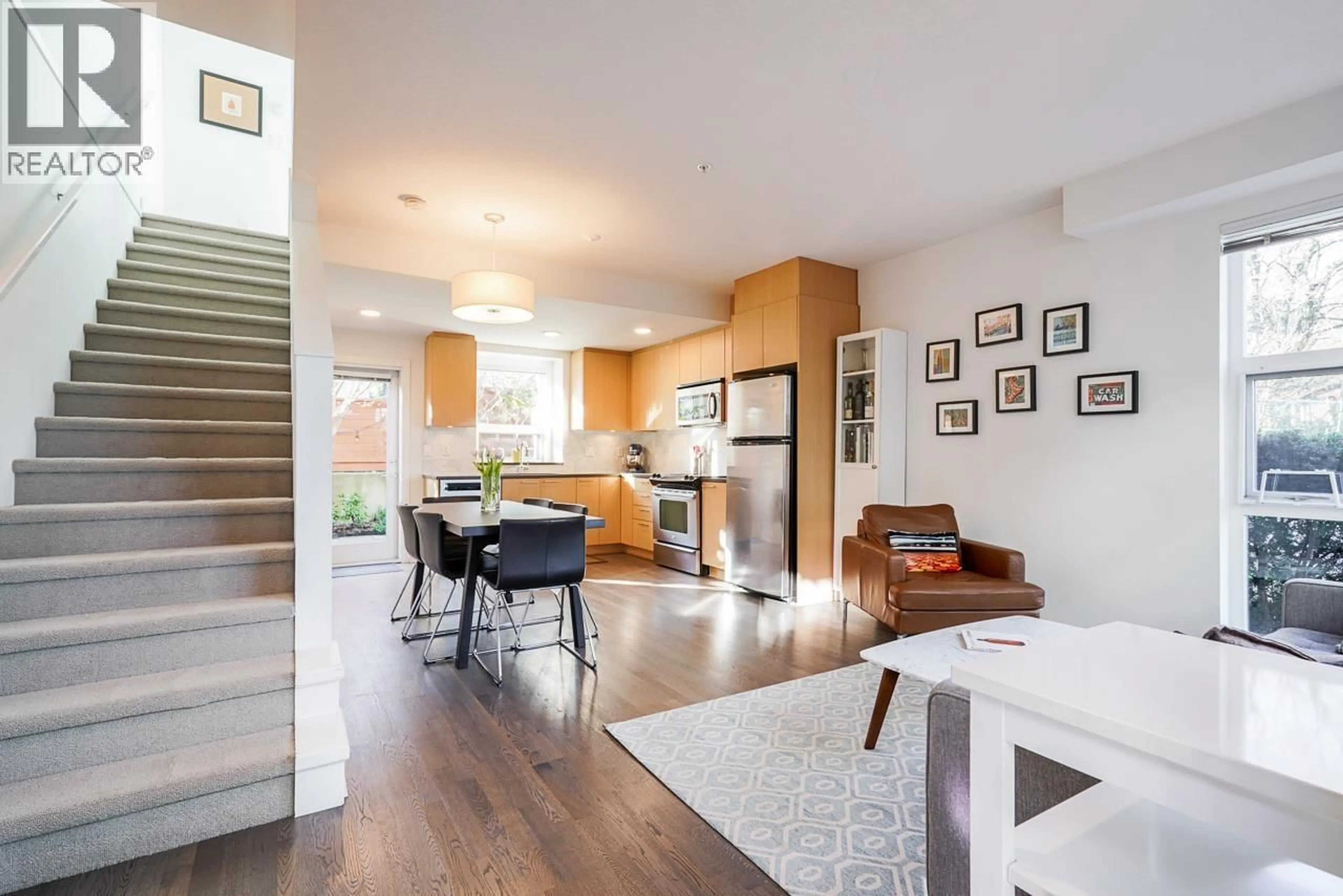 Open concept kitchen, unknown for 2330 WINDSOR STREET, Vancouver British Columbia V5T3Z5
