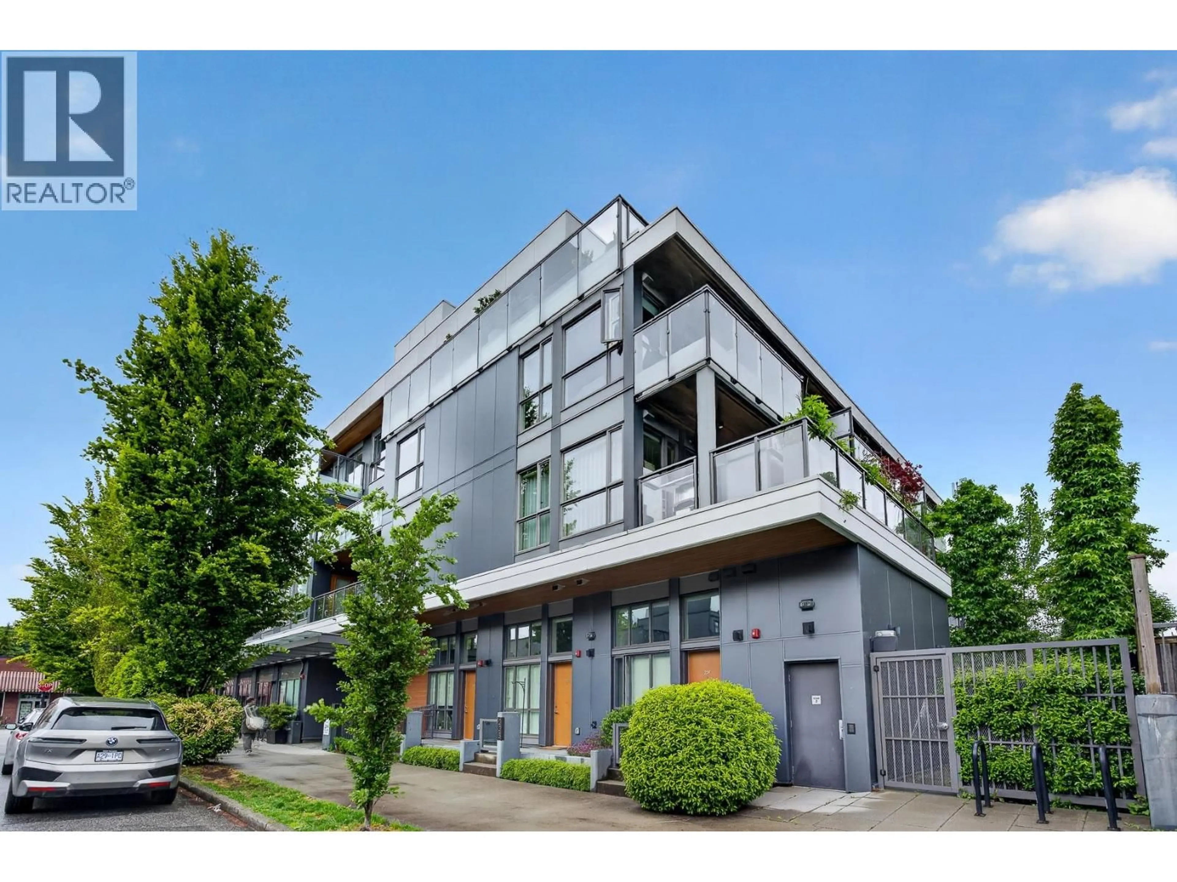 Unknown for 308 - 209 20 AVENUE, Vancouver British Columbia V5V1M2