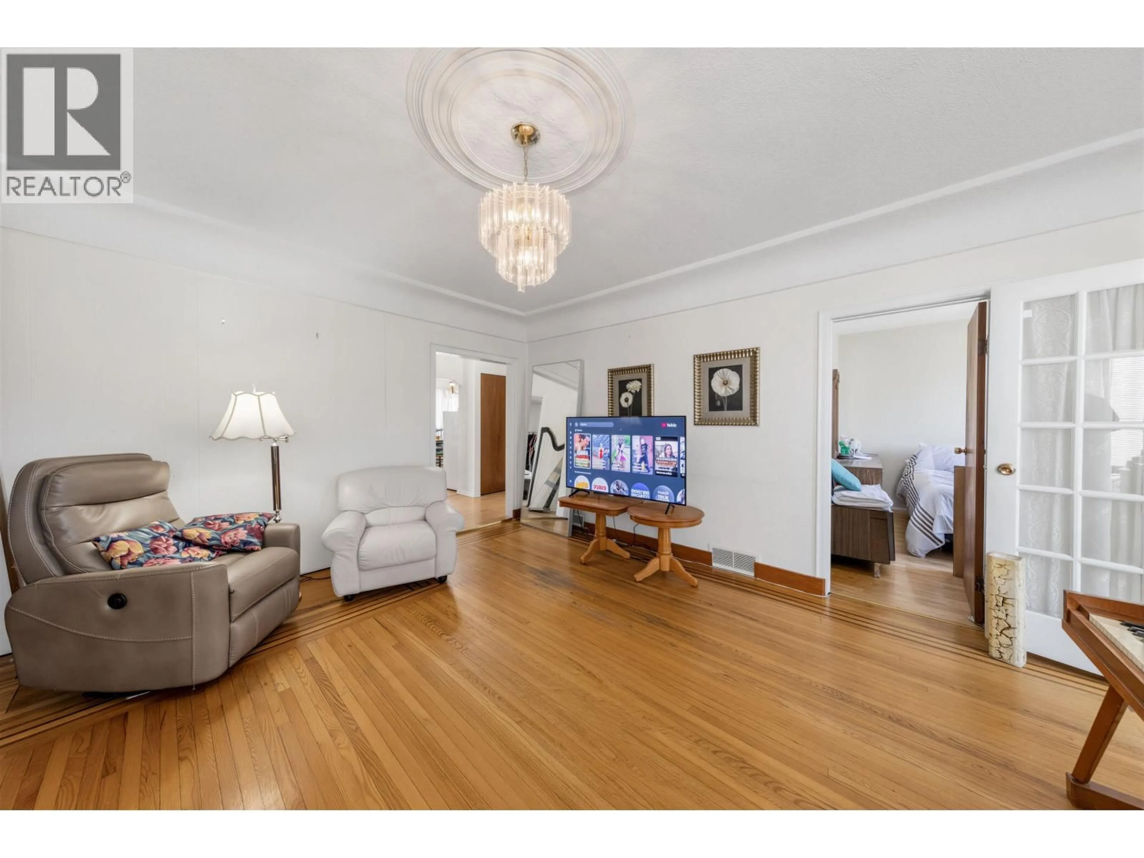 A pic of a room for 3378 26TH AVENUE, Vancouver British Columbia V5R1L9