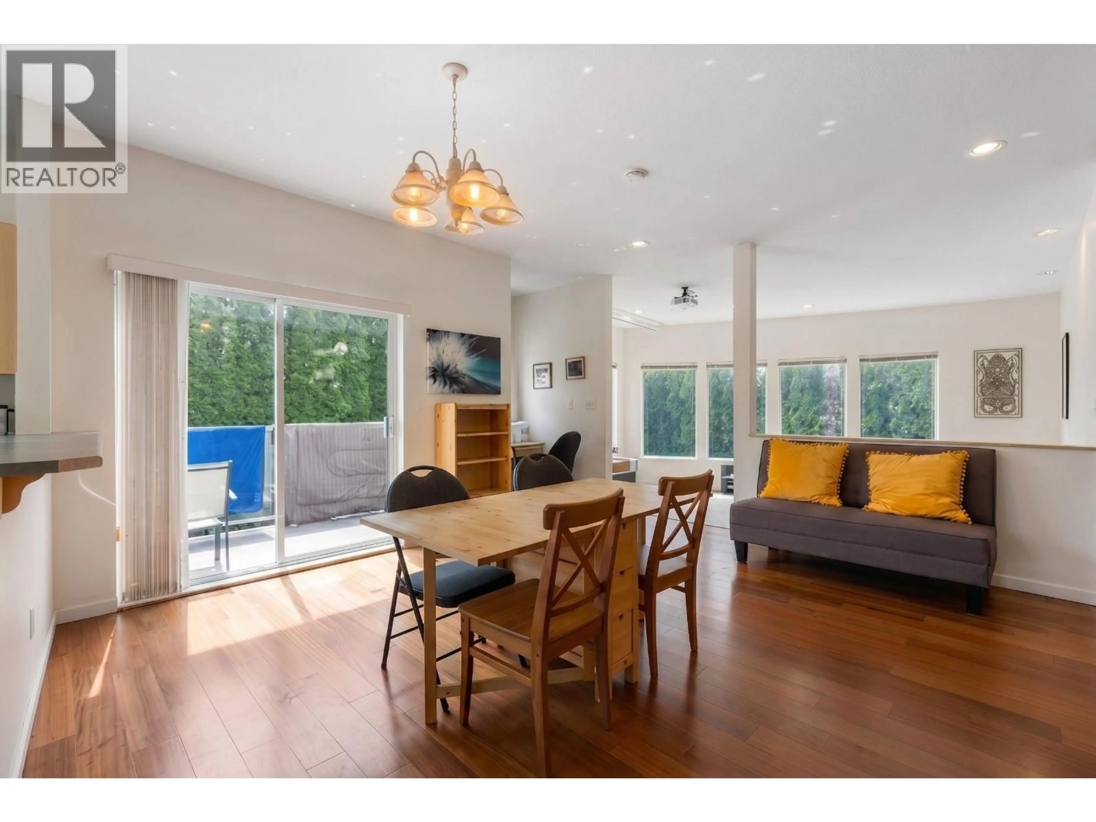 Unknown for 1620 FELL AVENUE, Burnaby British Columbia V5B3Z5