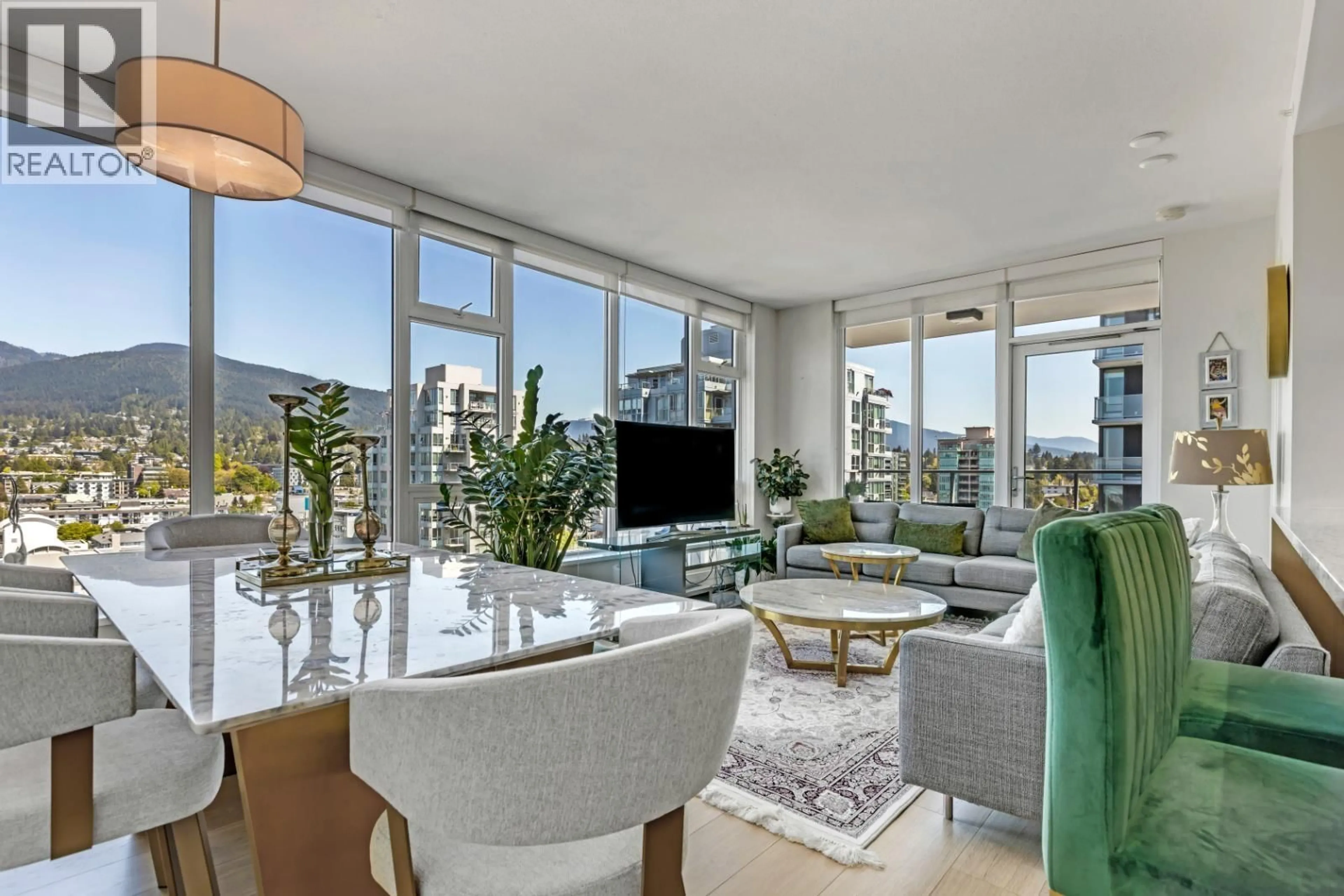Living room with furniture, unknown for 1401 - 150 15TH STREET, North Vancouver British Columbia V7M0C4