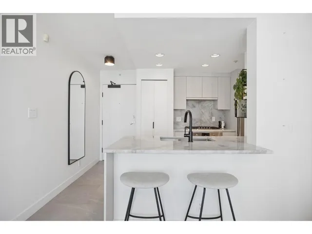 2905 - 198 AQUARIUS MEWS, Vancouver 5