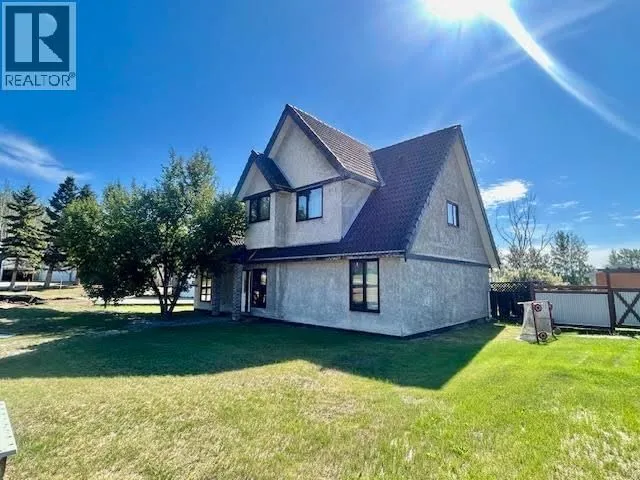 5516 MINNAKER CRESCENT, Fort Nelson 5