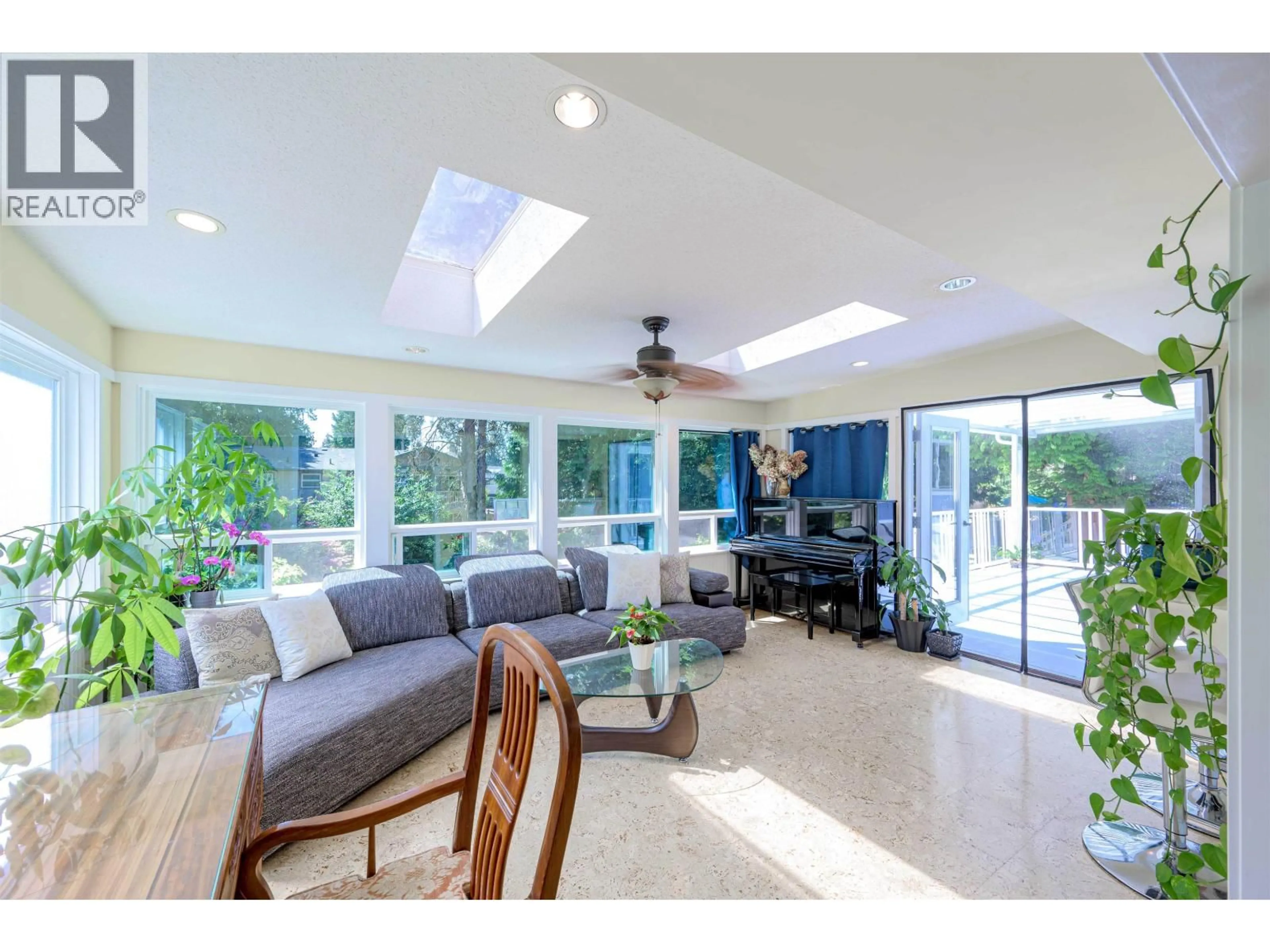 Living room with furniture, ceramic/tile floor for 1780 GREENMOUNT AVENUE, Port Coquitlam British Columbia V3B2S6