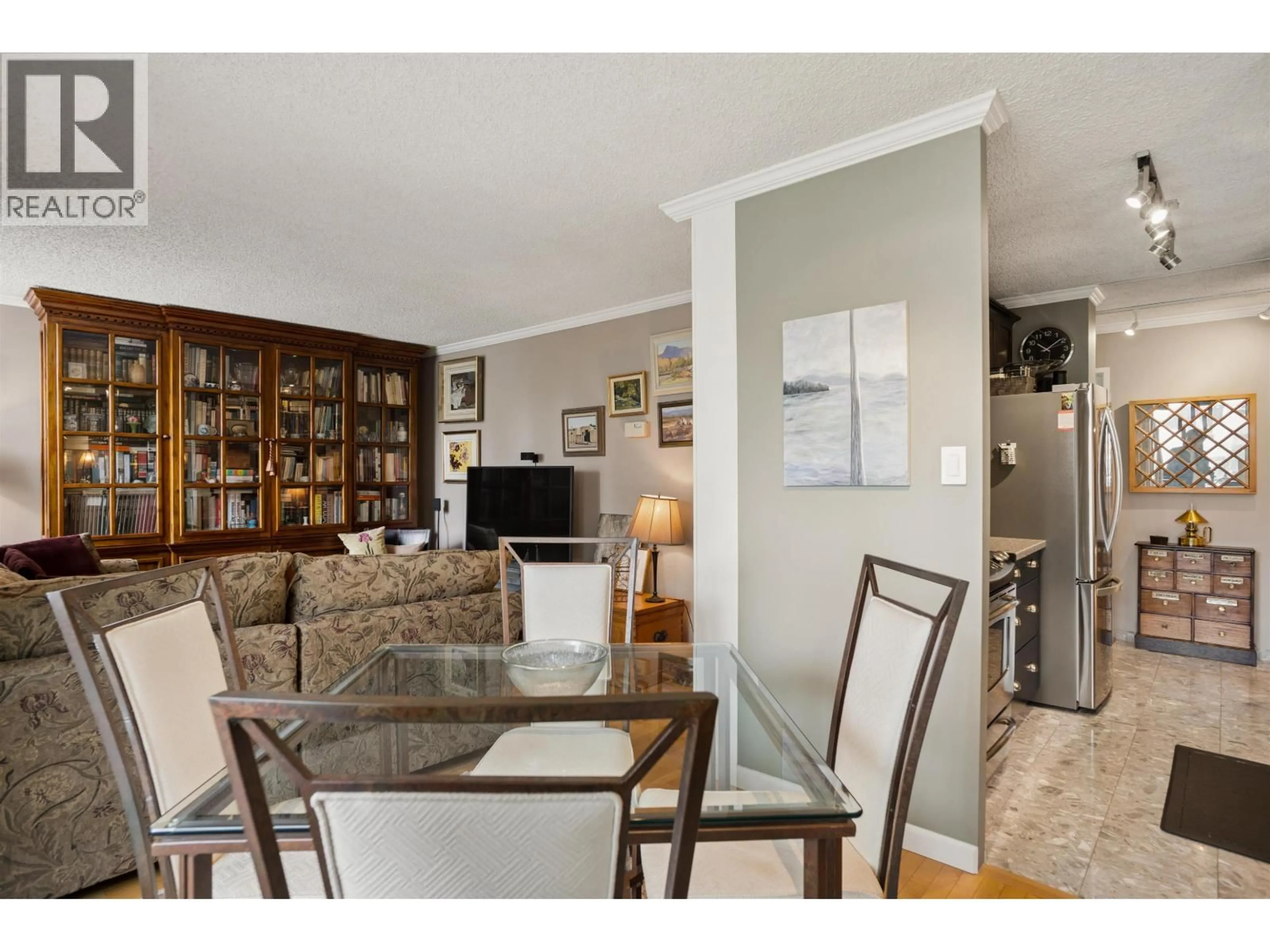 Dining room, wood/laminate floor for 406 - 1816 HARO STREET, Vancouver British Columbia V6G2Y7