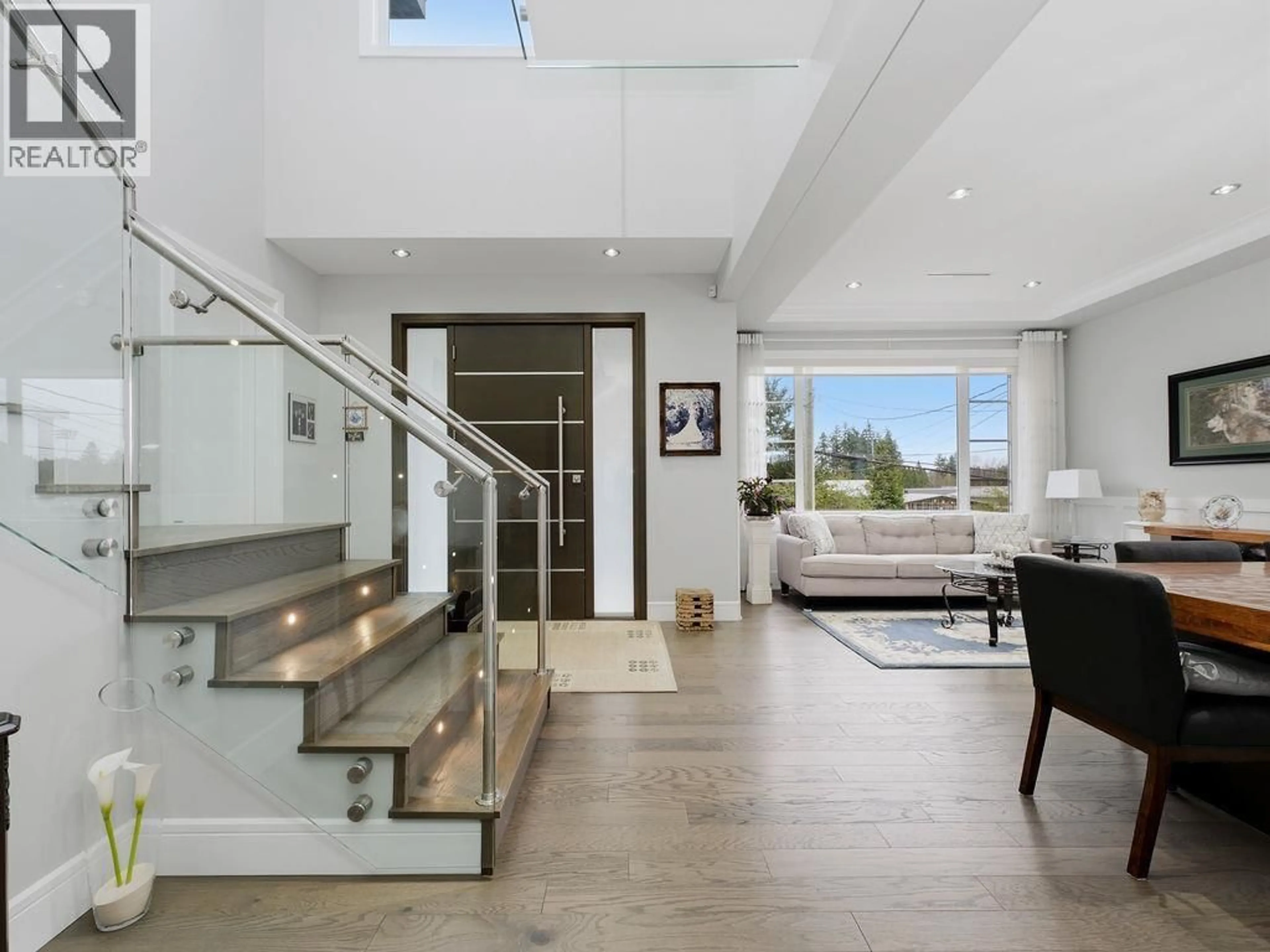 Unknown for 4507 PERCIVAL AVENUE, Burnaby British Columbia V5G3S4