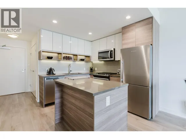909 - 8850 UNIVERSITY CRESCENT, Burnaby 5
