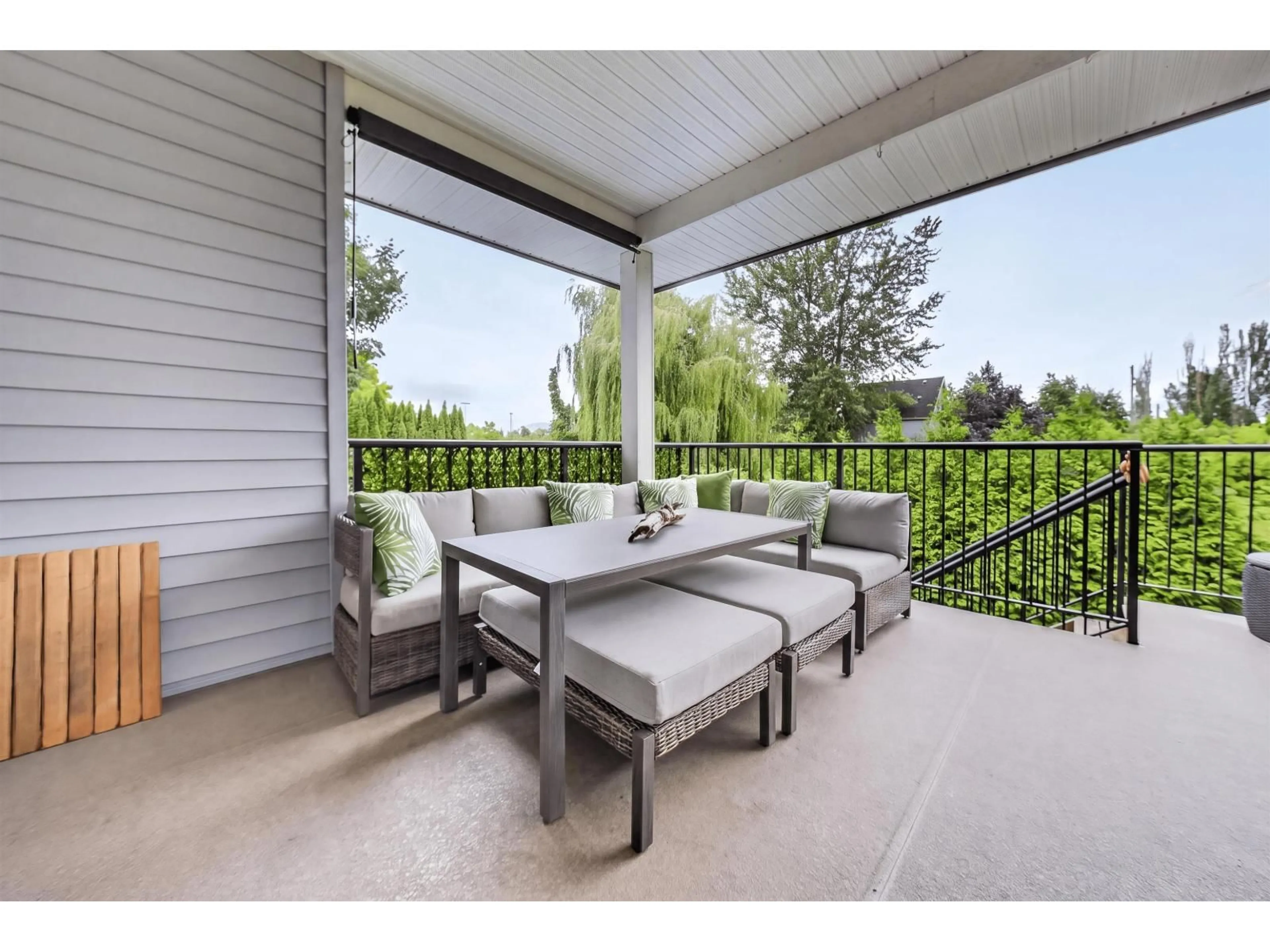 Patio, unknown for 45386 SPADINA AVENUE, Chilliwack British Columbia V2P1V4