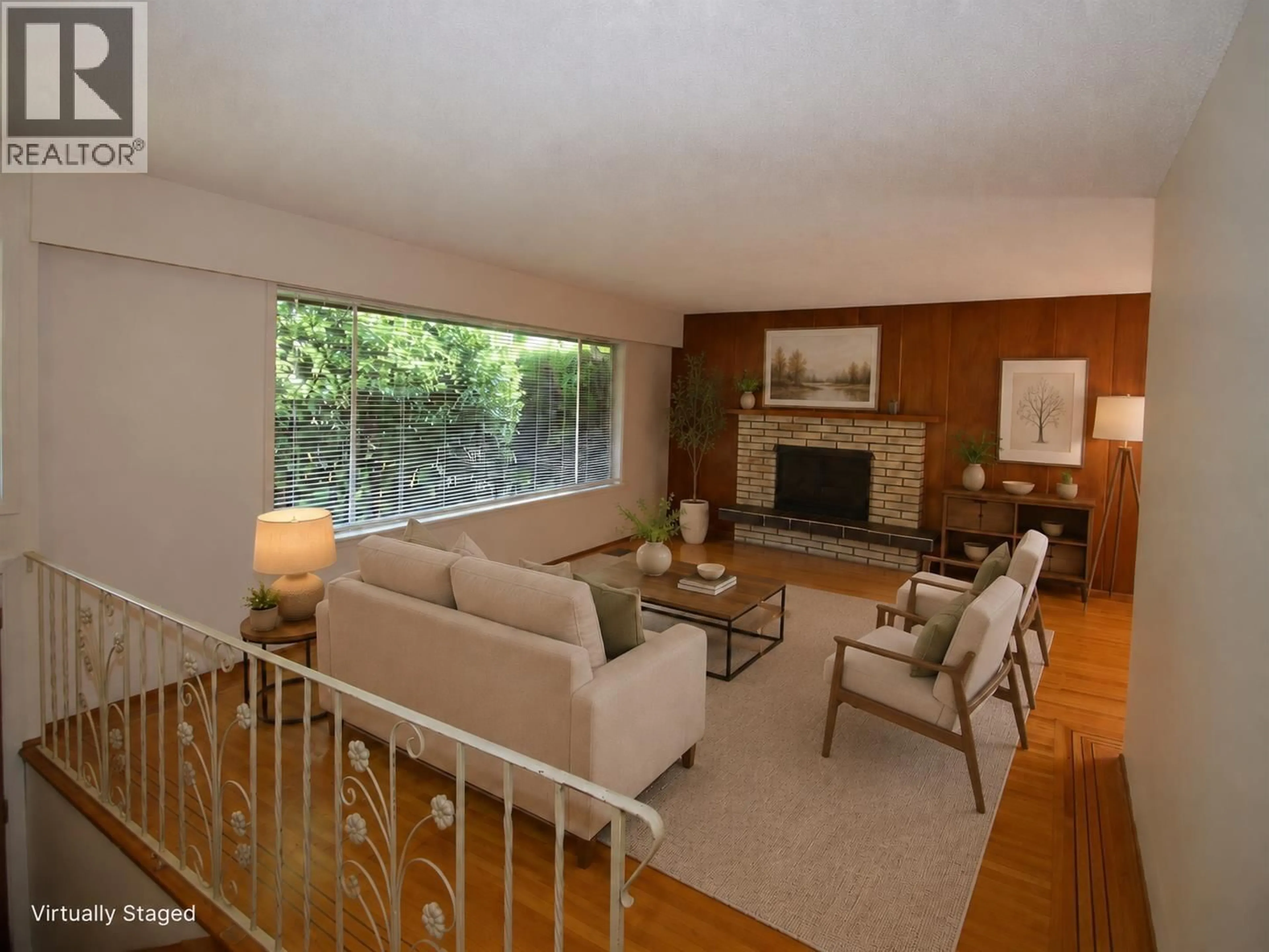 Living room with furniture, unknown for 929 PROSPECT AVENUE, North Vancouver British Columbia V7R2M2