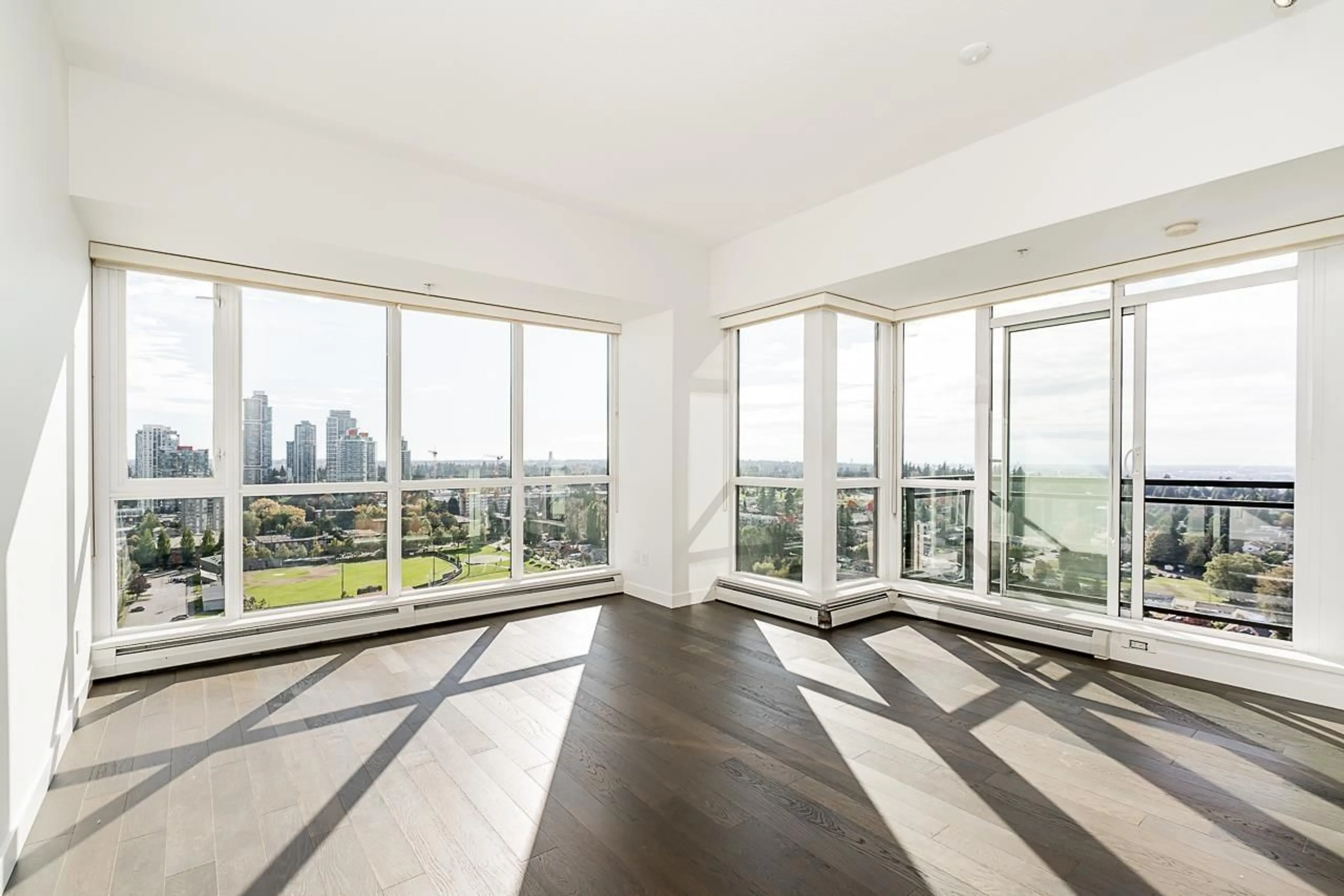 A pic of a room for 2504 - 10777 UNIVERSITY DRIVE, Surrey British Columbia V3T0E6