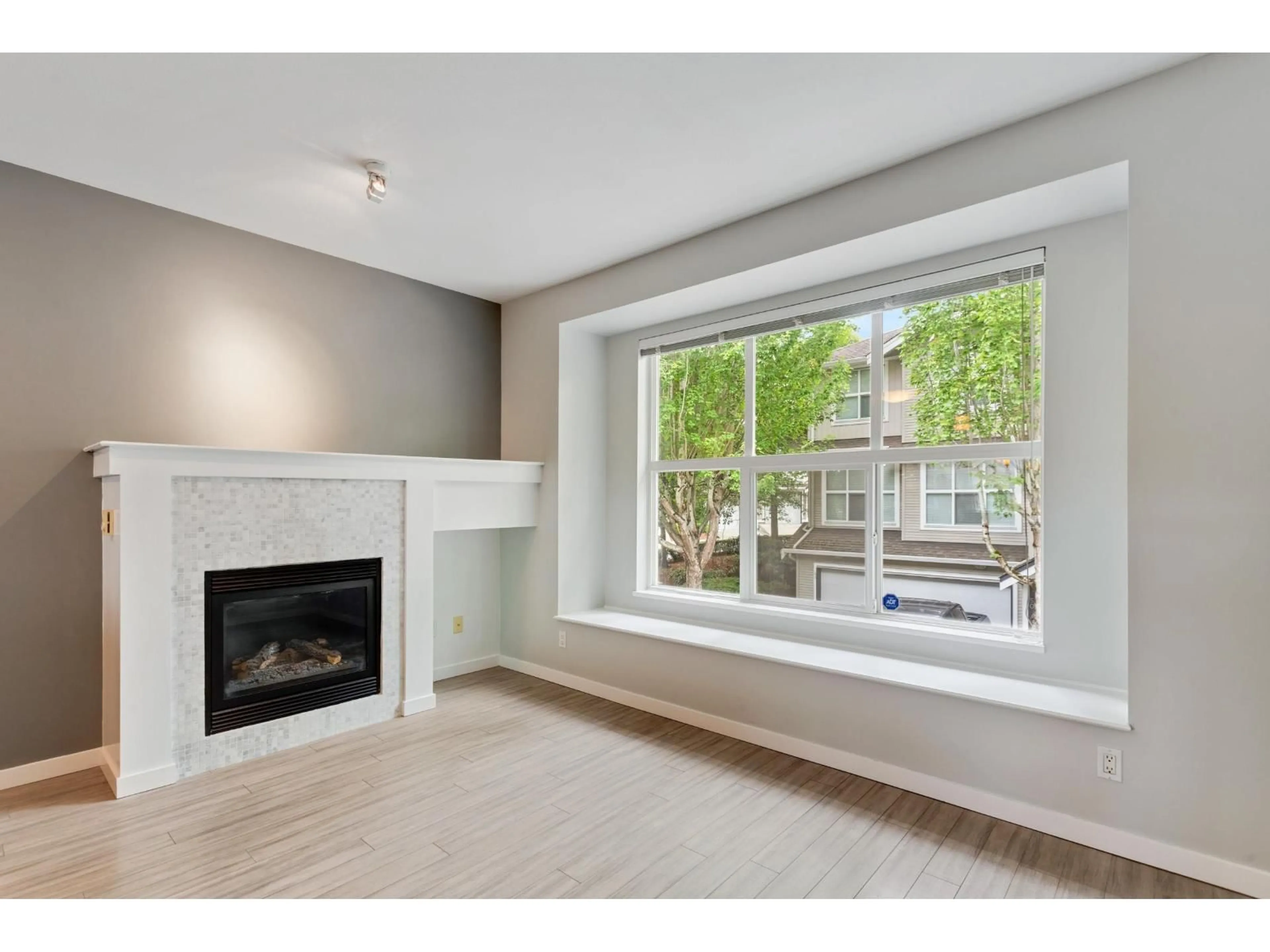 A pic of a room for 25 - 20460 66 AVENUE, Langley British Columbia V2Y3B6