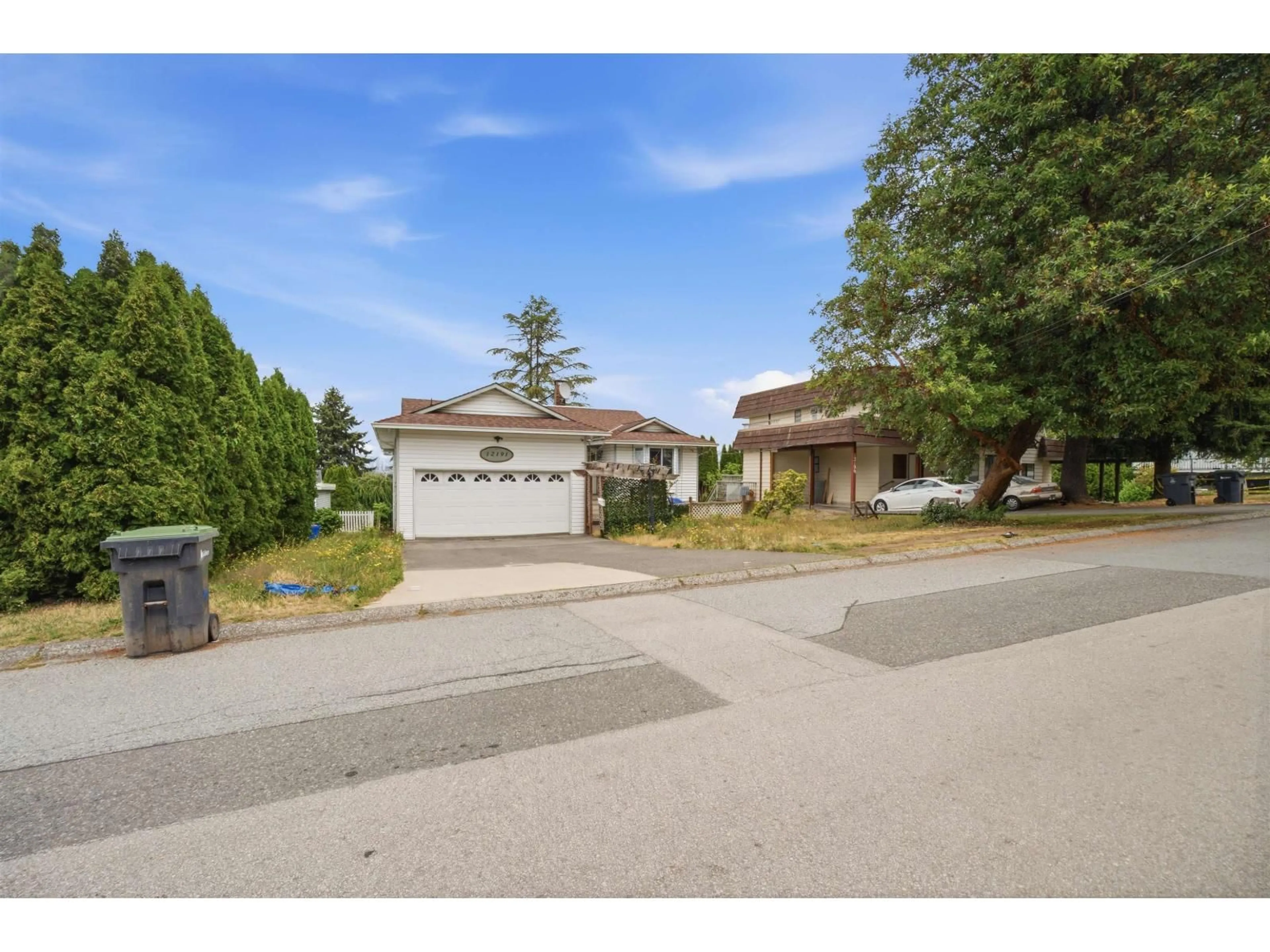 A pic from outside/outdoor area/front of a property/back of a property/a pic from drone, street for 12191 101A AVENUE, Surrey British Columbia V3V2Z9