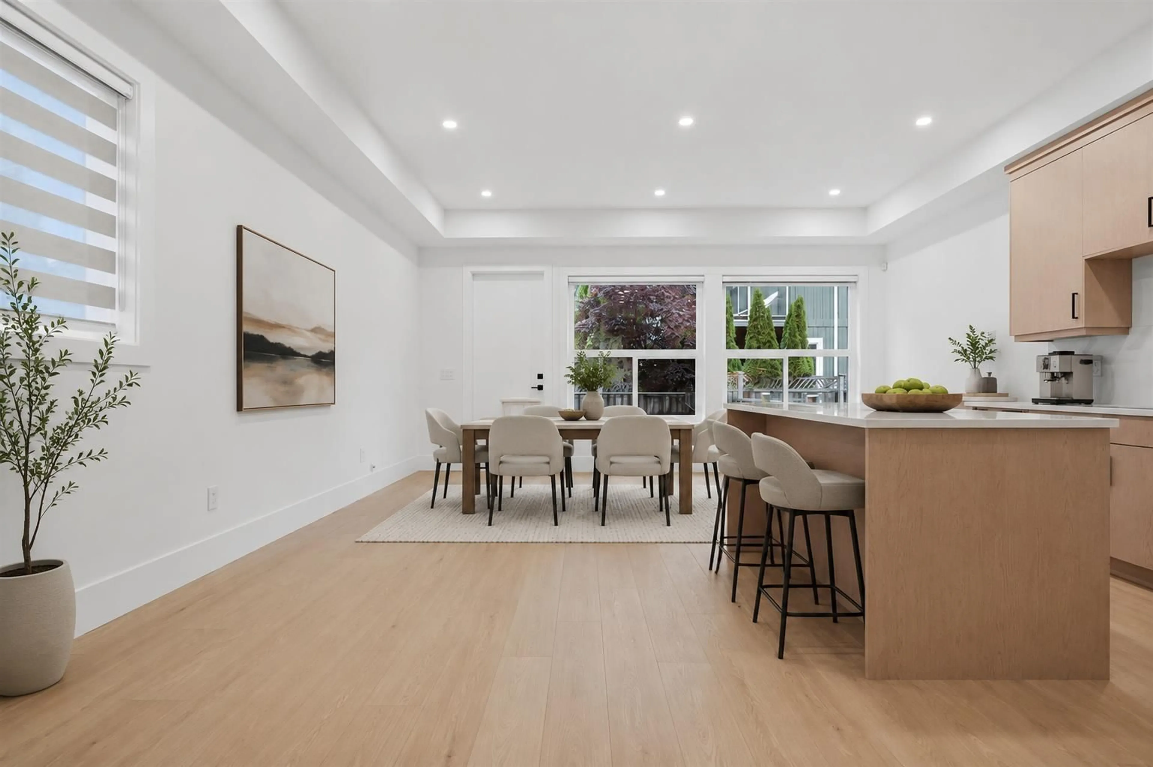 Open concept kitchen, unknown for 1 - 12873 MARINE DRIVE, Surrey British Columbia V4A1C8