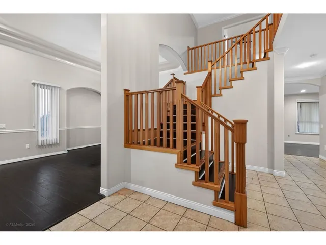 7718 145 STREET, Surrey 3