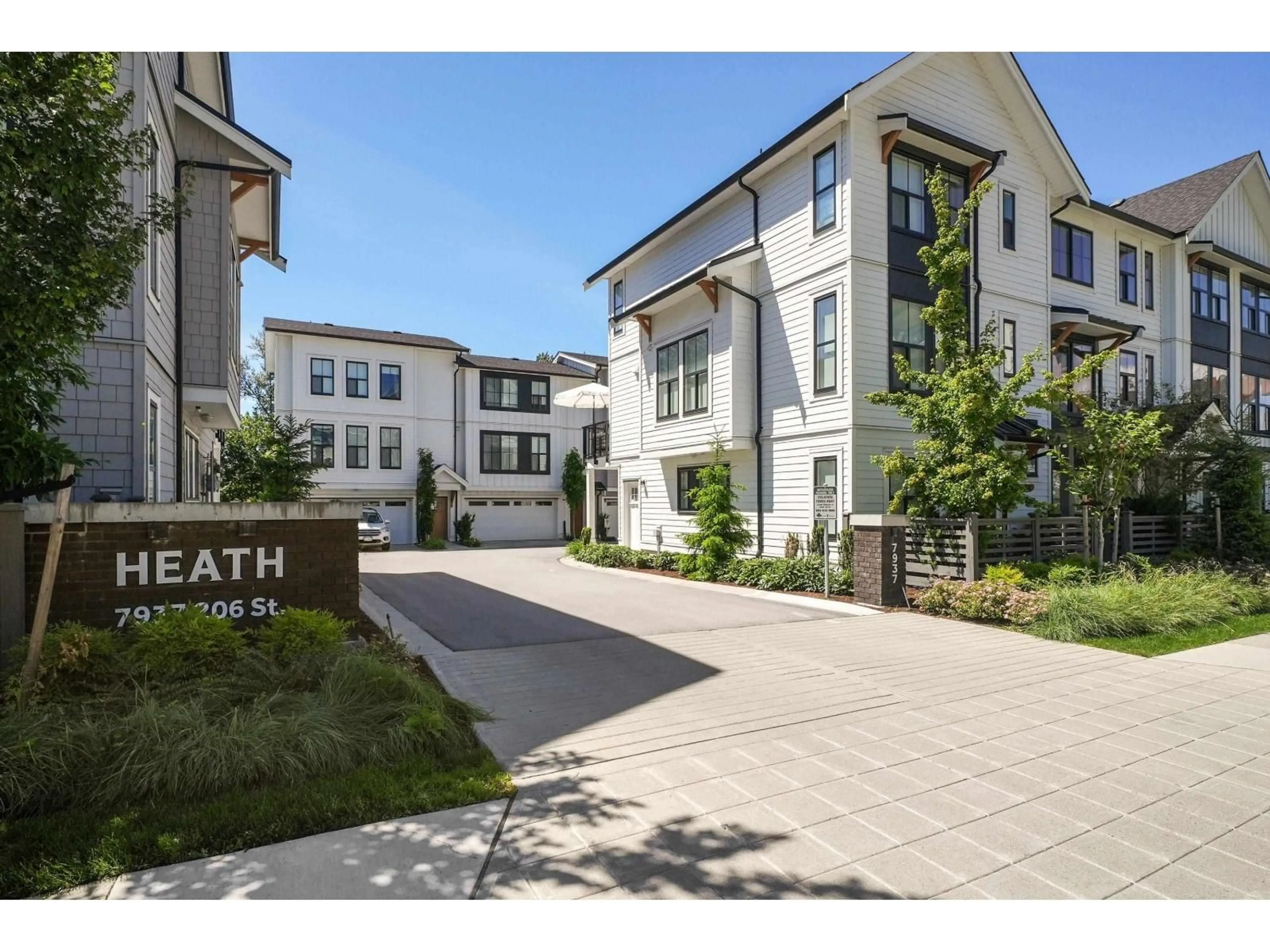 Patio, street for 39 - 7937 206 STREET, Langley British Columbia V2Y1X6