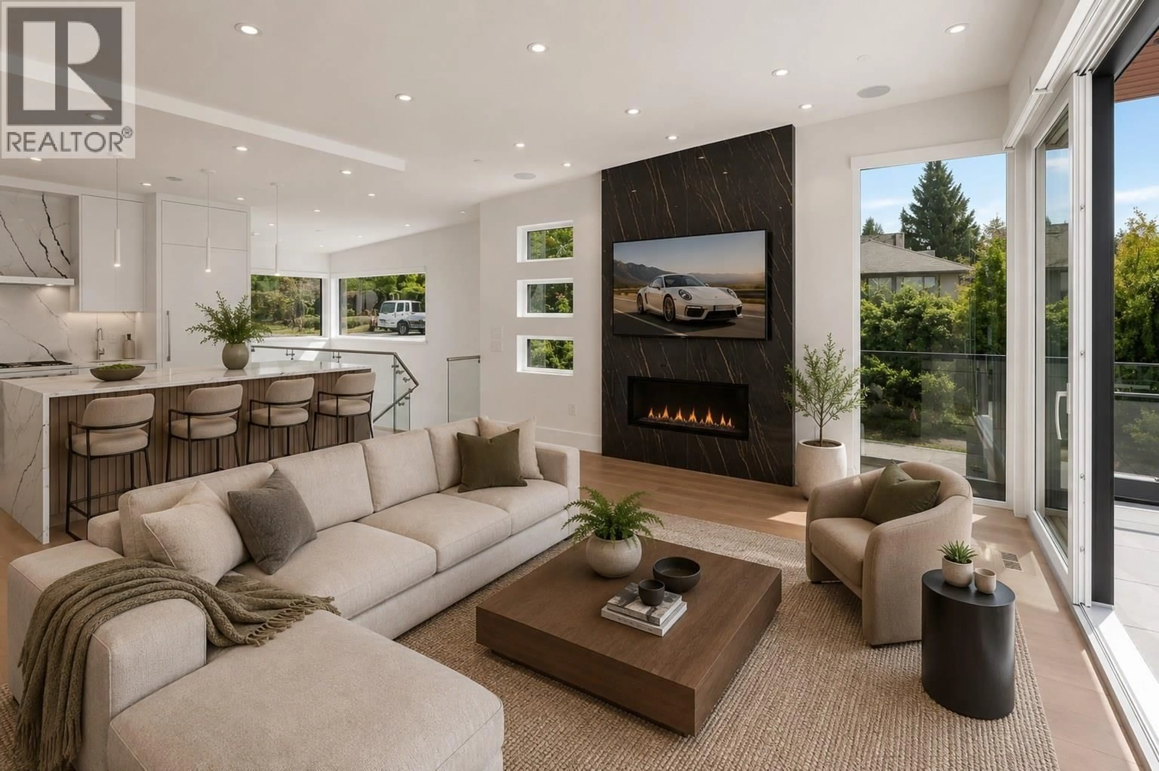 Living room with furniture, unknown for 1202 DUCHESS AVENUE, West Vancouver British Columbia V7T1H4