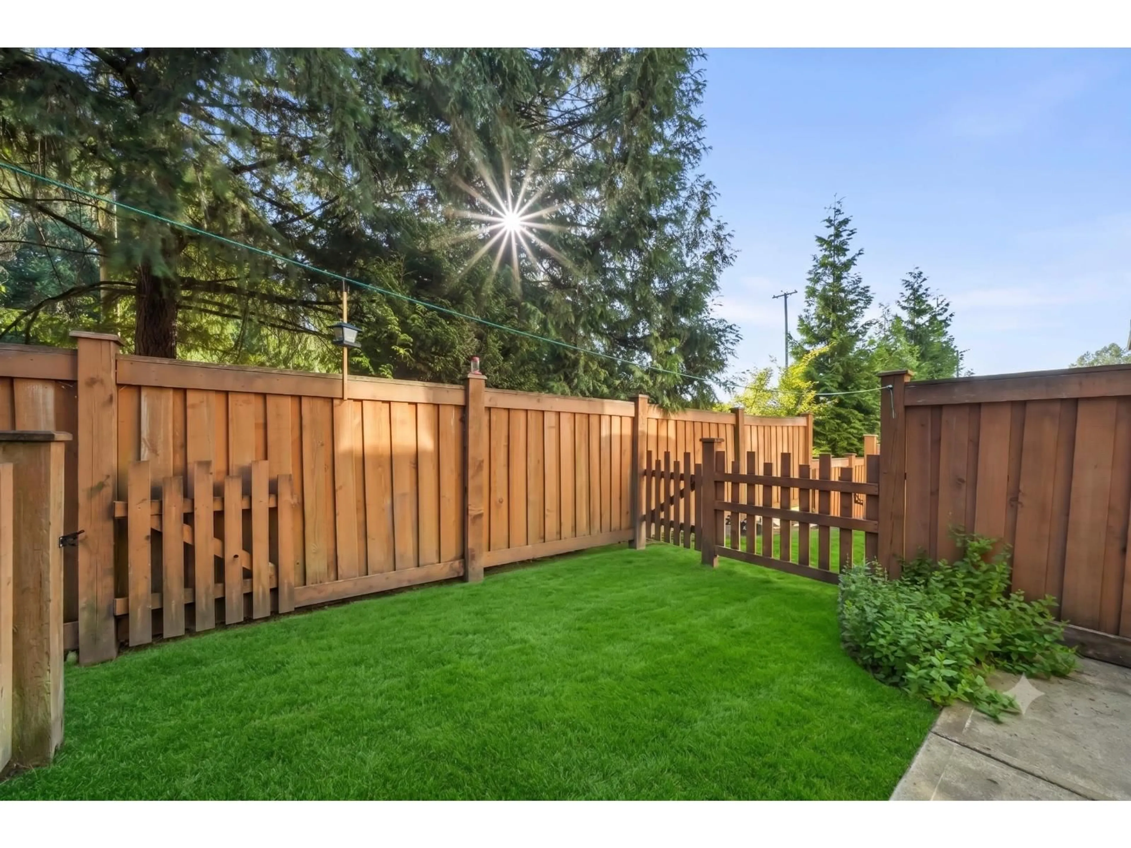 Patio, unknown for 6 - 13670 62 AVENUE, Surrey British Columbia V3X0H8